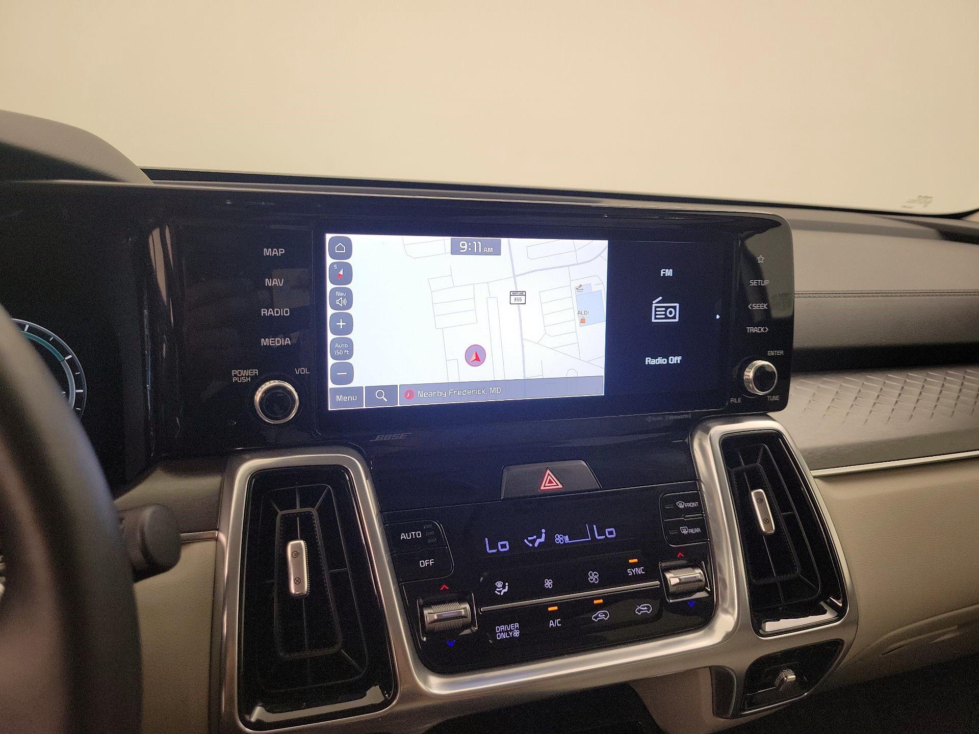 Thumbnail: 2023 Kia Sorento - 14