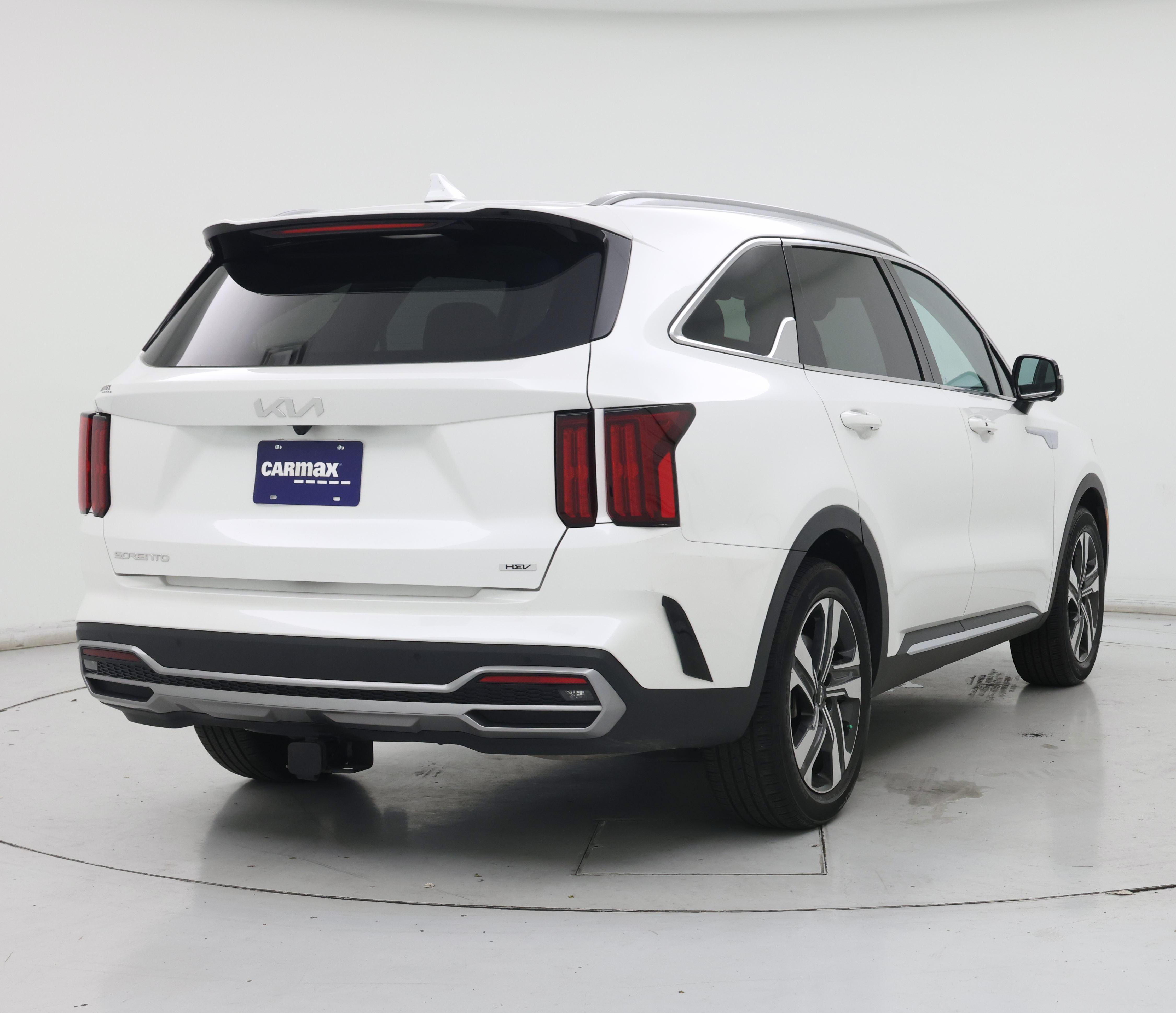 Thumbnail: 2023 Kia Sorento - 8