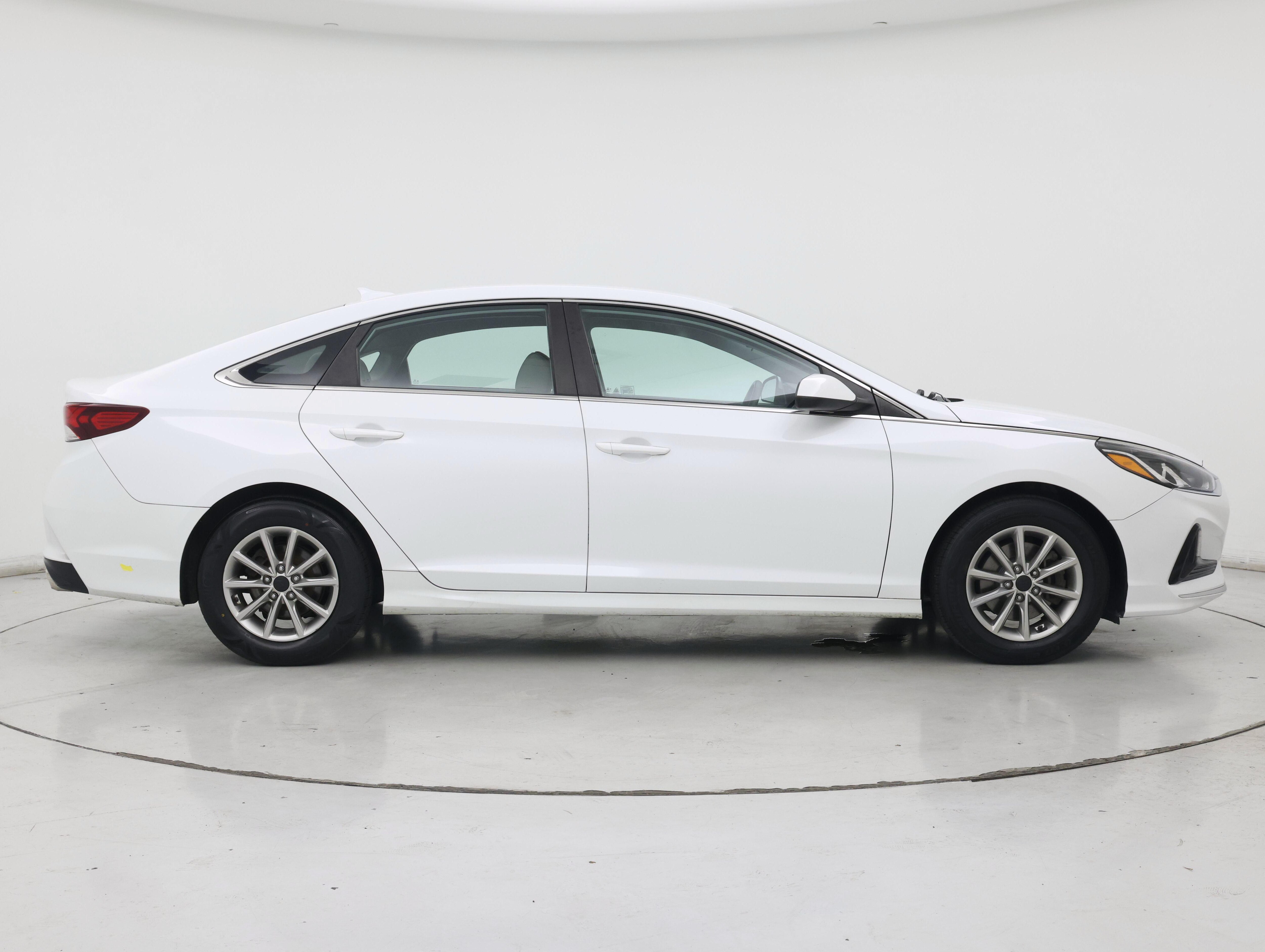 Thumbnail: 2018 Hyundai Sonata - 7