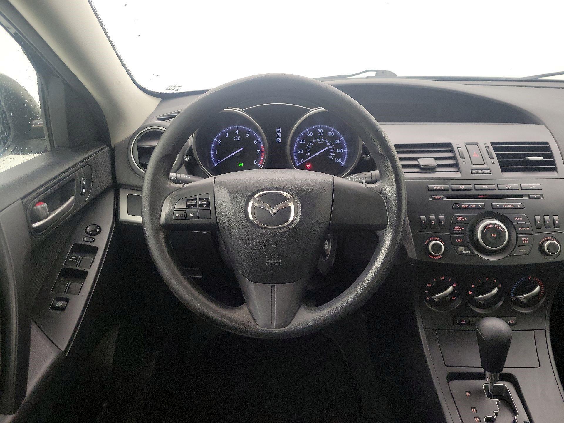 Thumbnail: 2013 Mazda Mazda3 - 10
