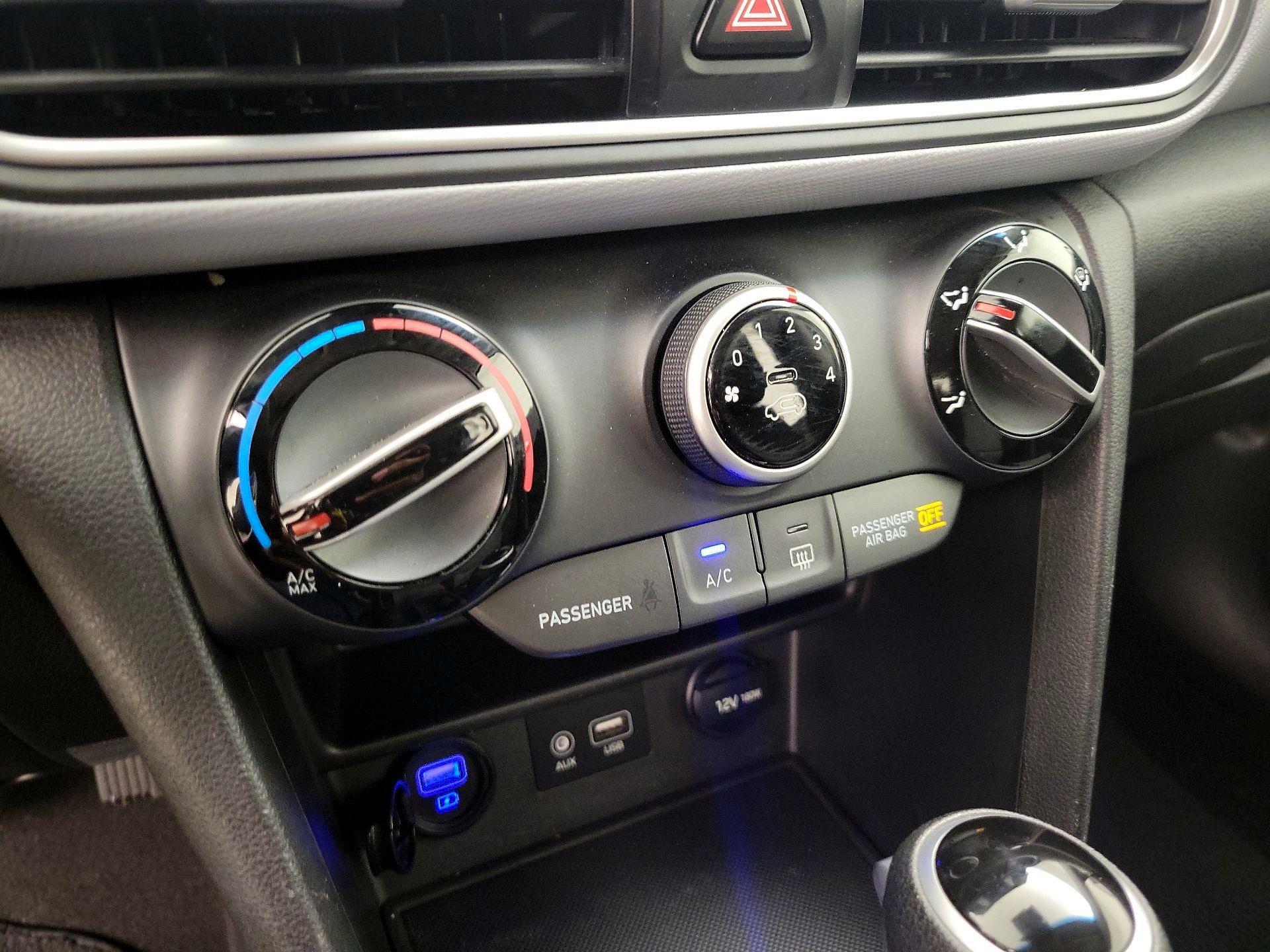 Thumbnail: 2021 Hyundai Kona - 16