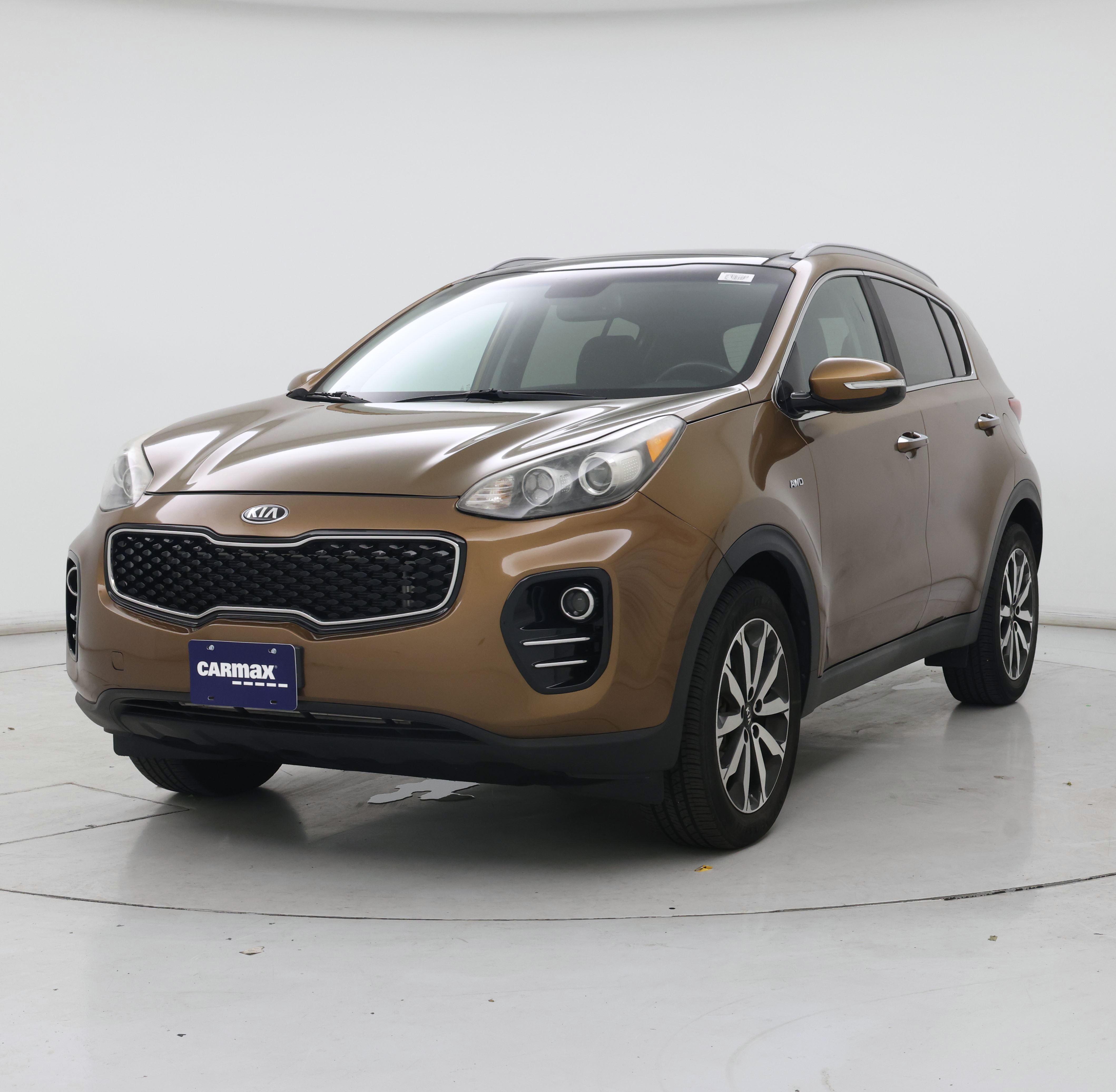 Thumbnail: 2017 Kia Sportage - 4