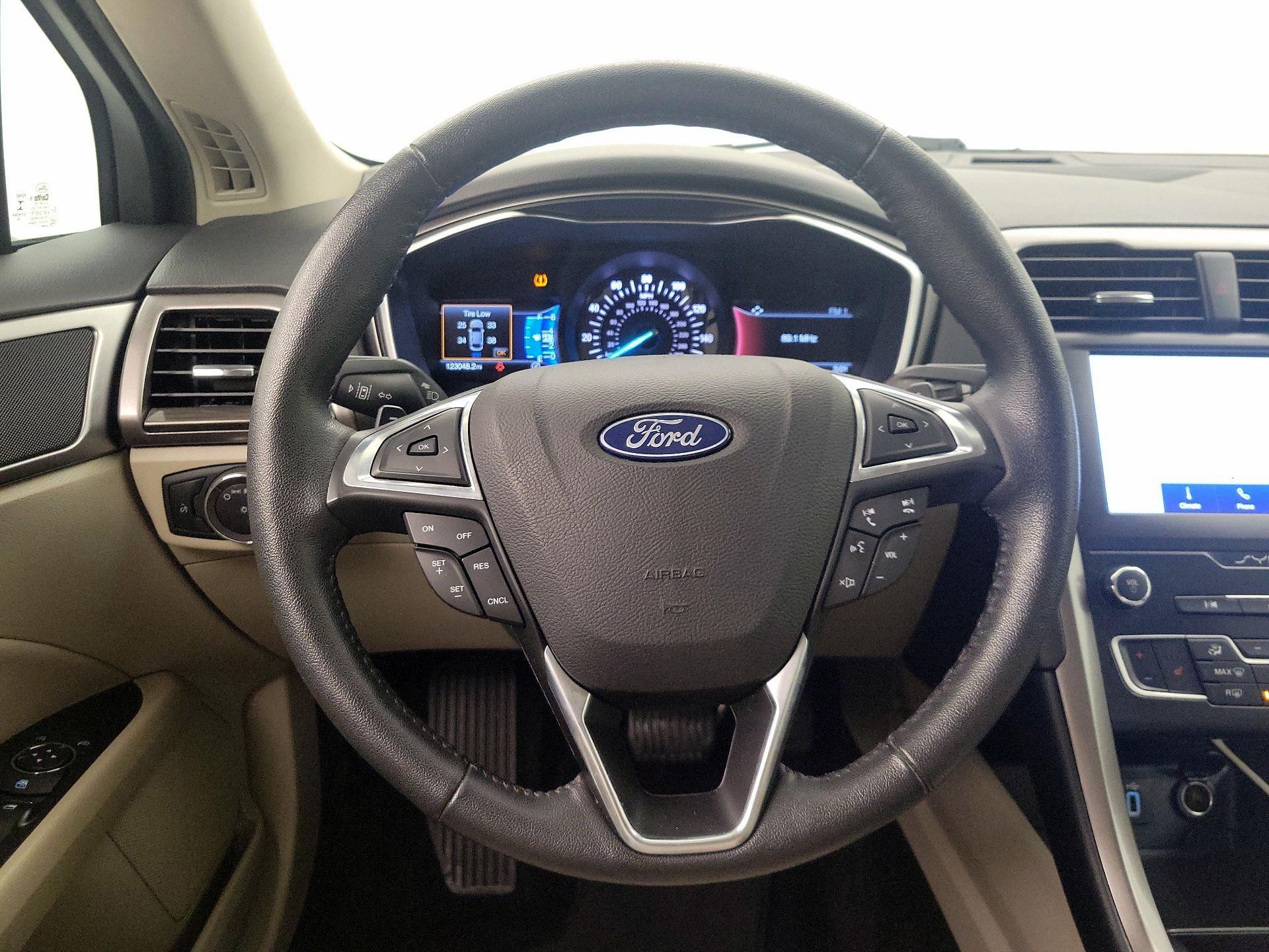 Thumbnail: 2019 Ford Fusion - 10