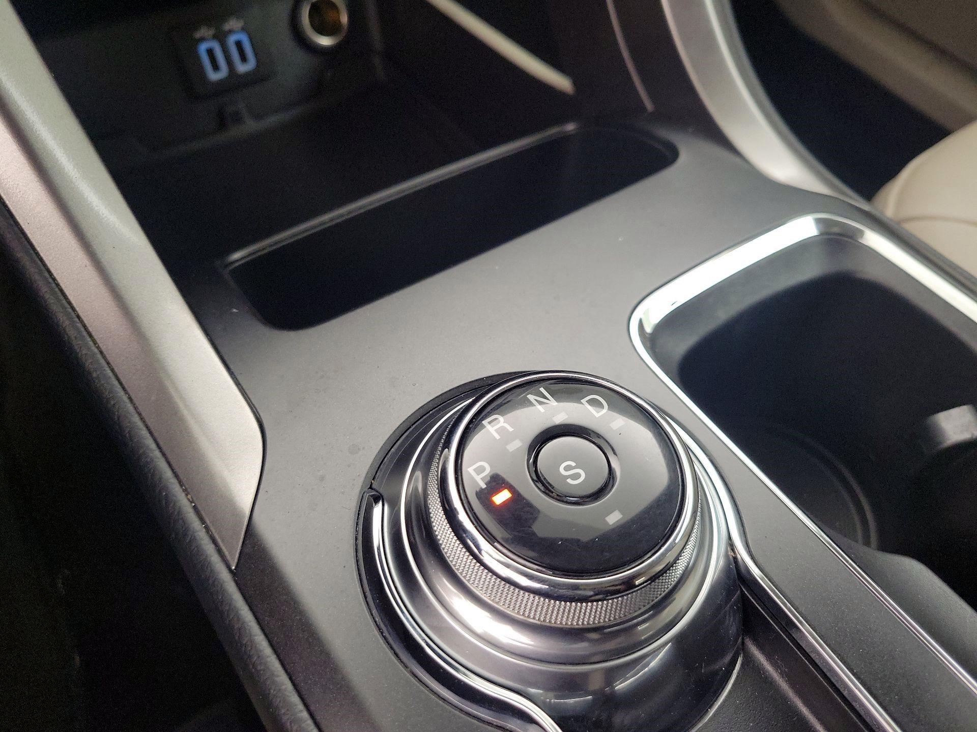 Thumbnail: 2019 Ford Fusion - 17