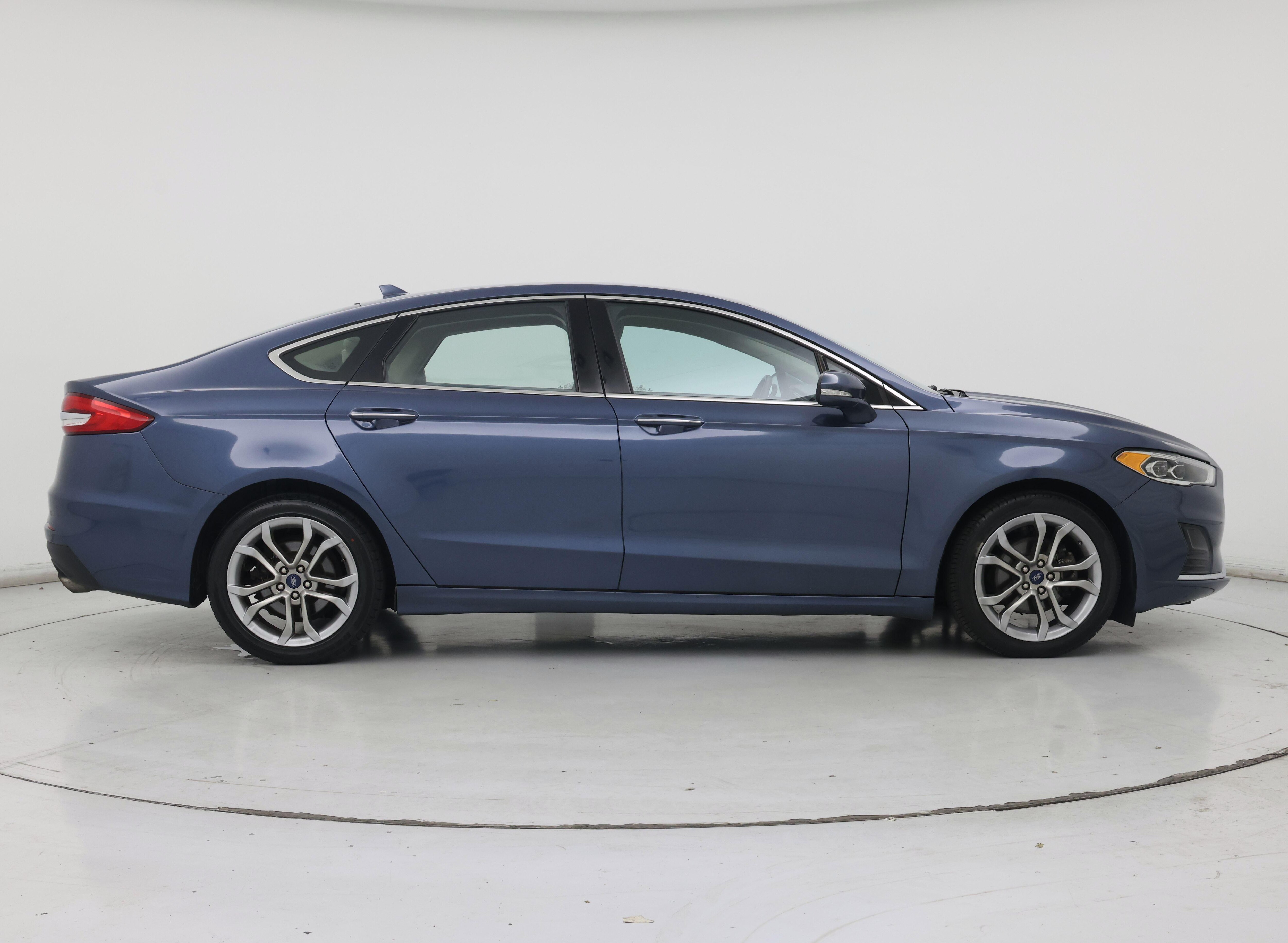 Thumbnail: 2019 Ford Fusion - 7
