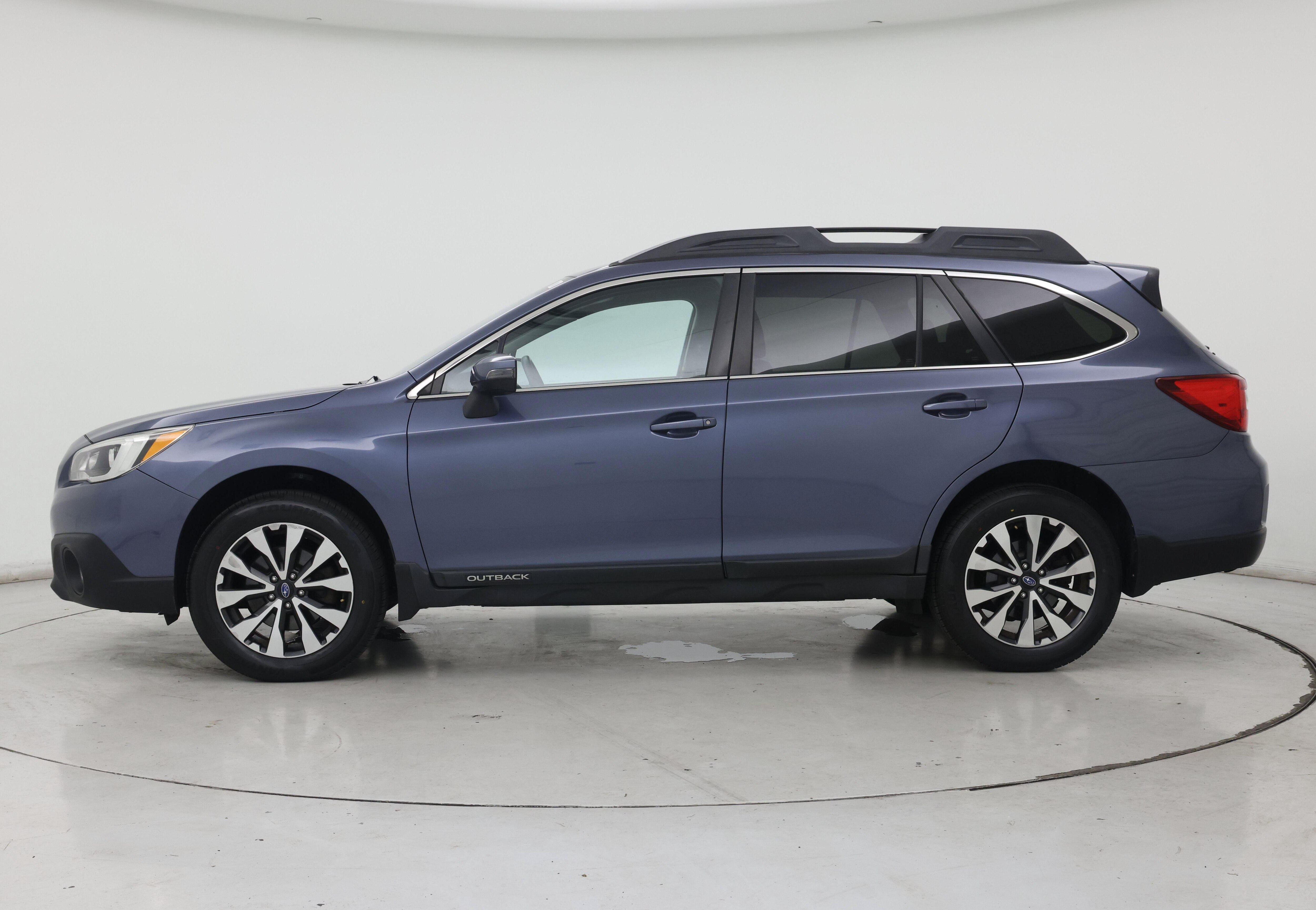 Thumbnail: 2015 Subaru Outback - 3