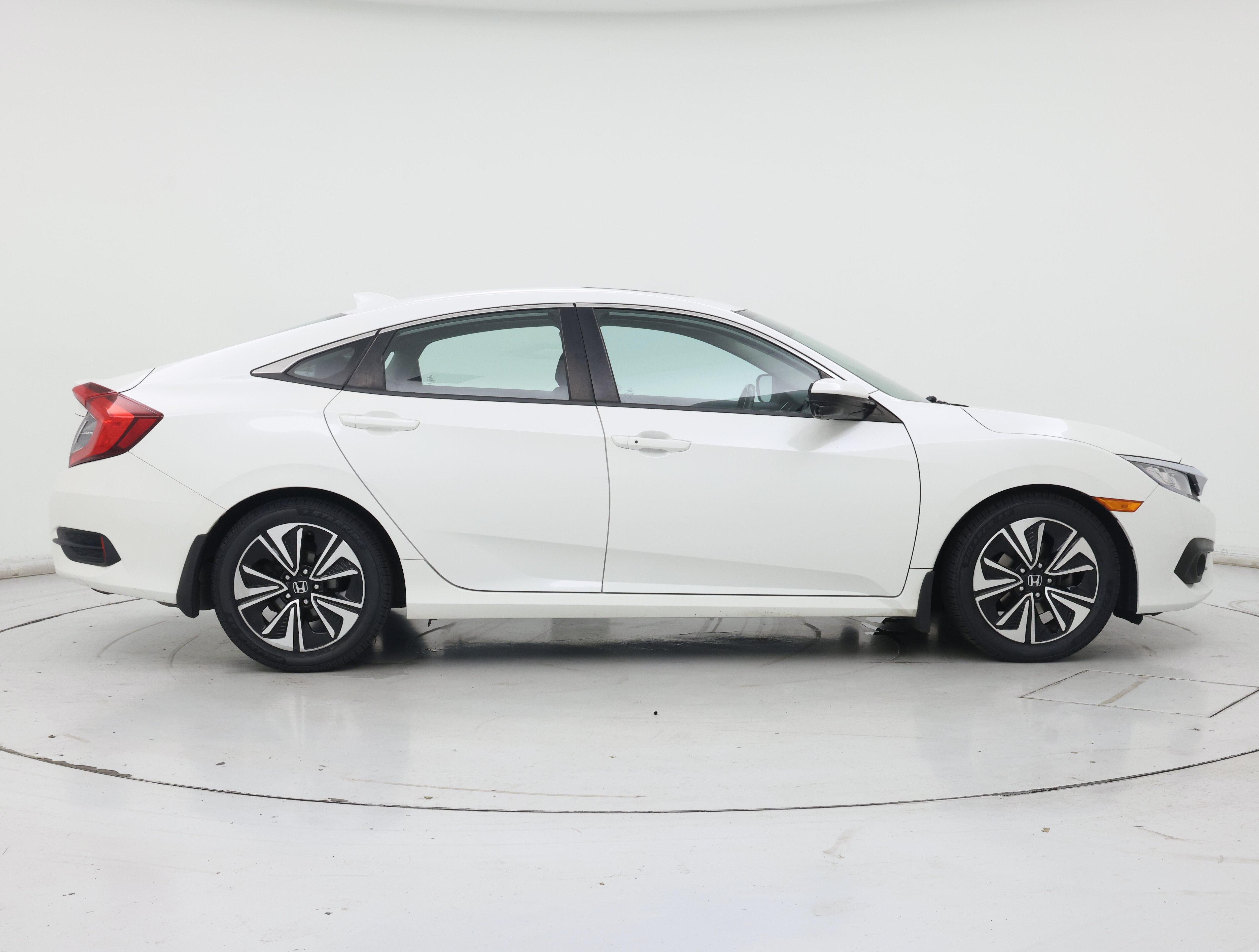 Thumbnail: 2018 Honda Civic - 7