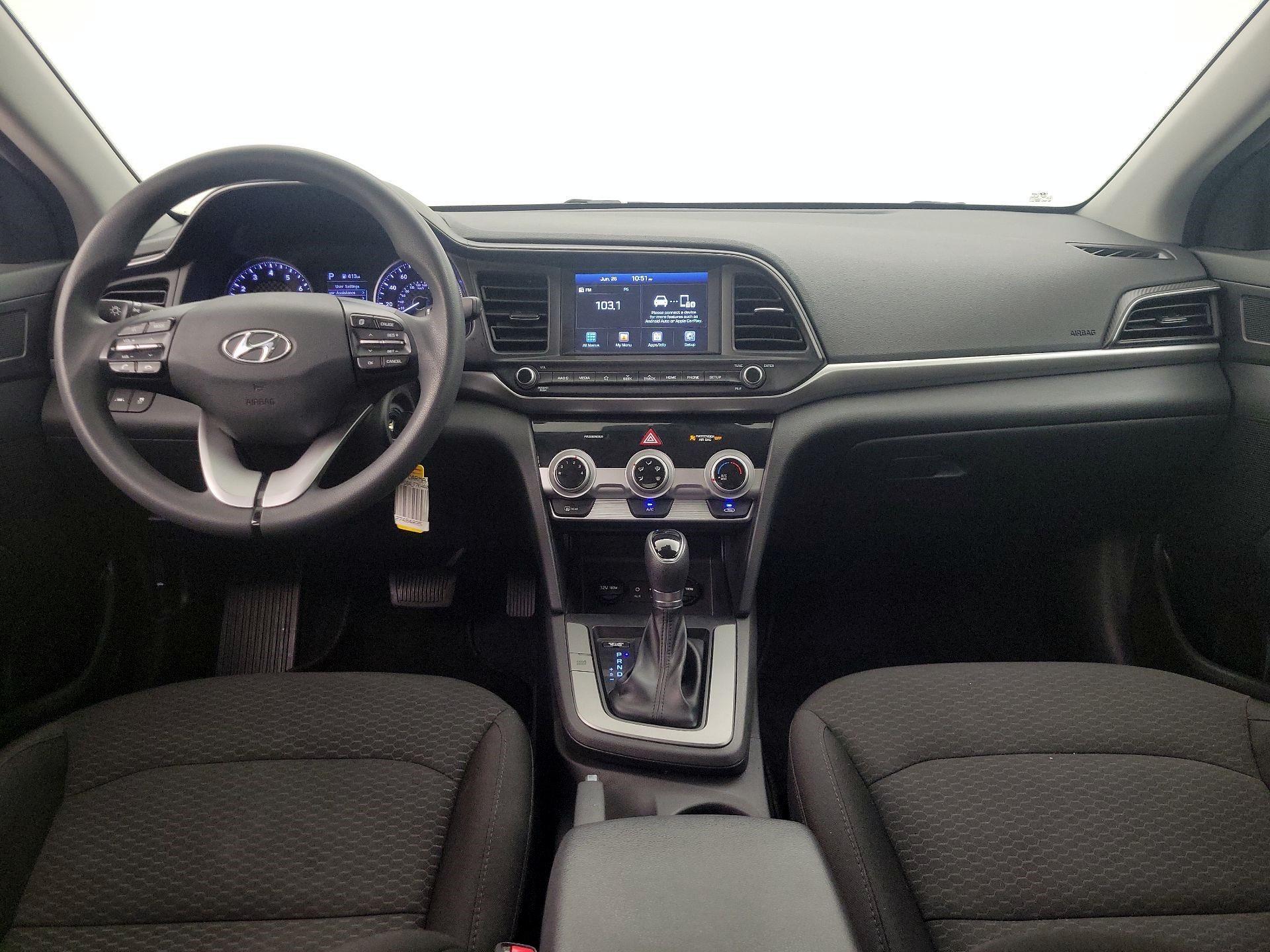 Thumbnail: 2019 Hyundai Elantra - 9