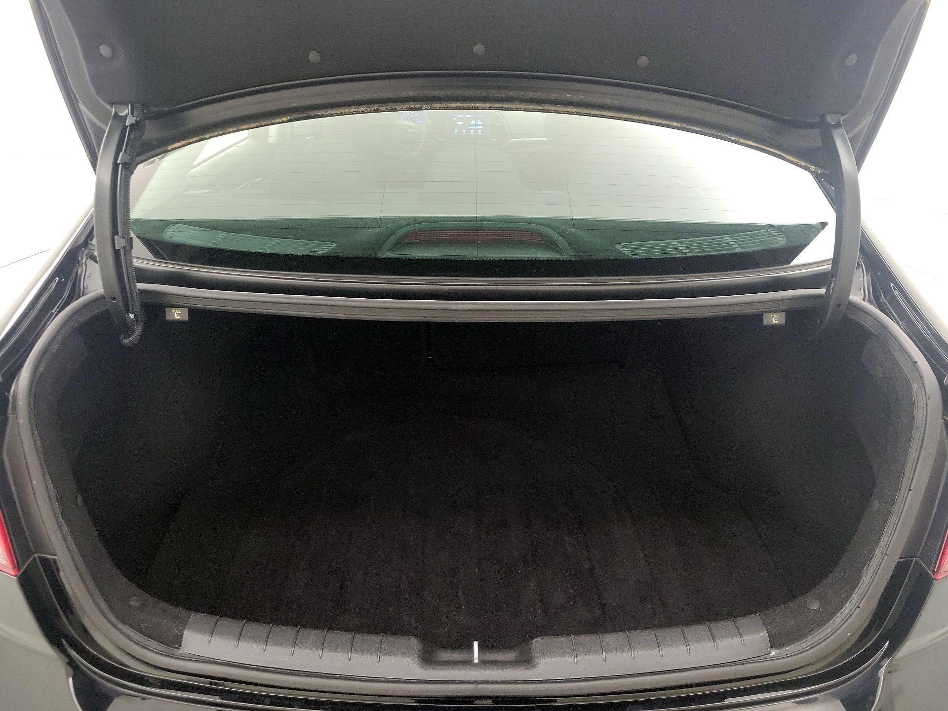 Thumbnail: 2019 Hyundai Elantra - 20