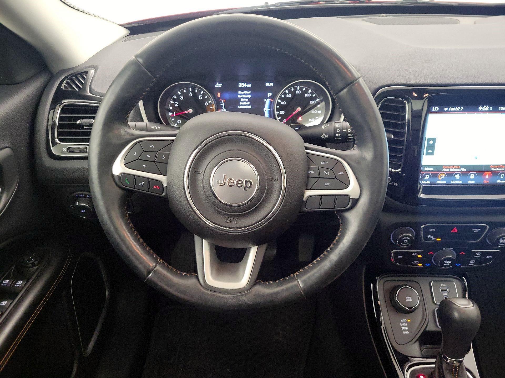 Thumbnail: 2017 Jeep Compass - 10