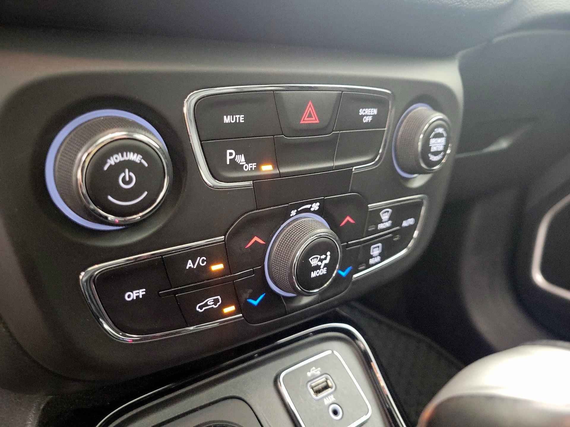 Thumbnail: 2017 Jeep Compass - 17