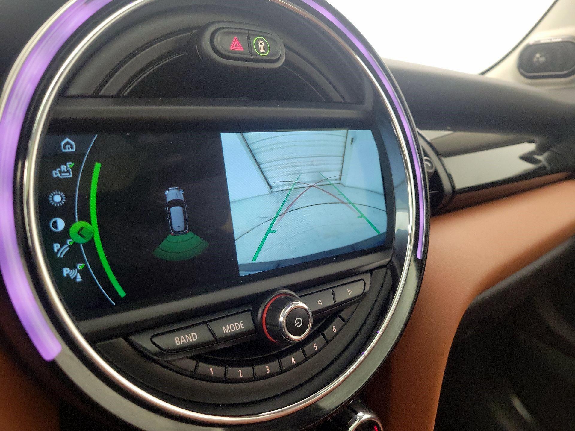 Thumbnail: 2019 MINI Cooper Hardtop - 15