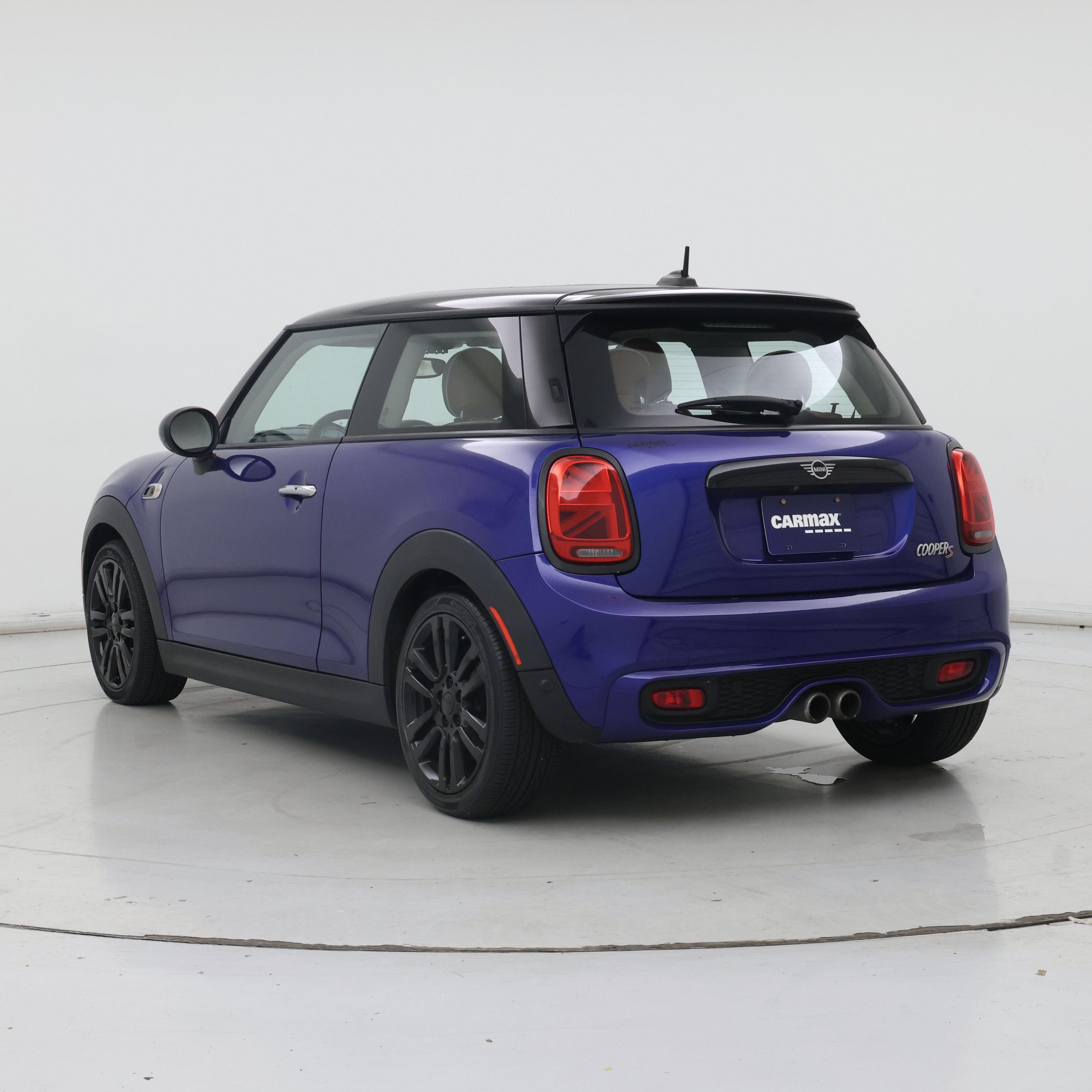 Thumbnail: 2019 MINI Cooper Hardtop - 2