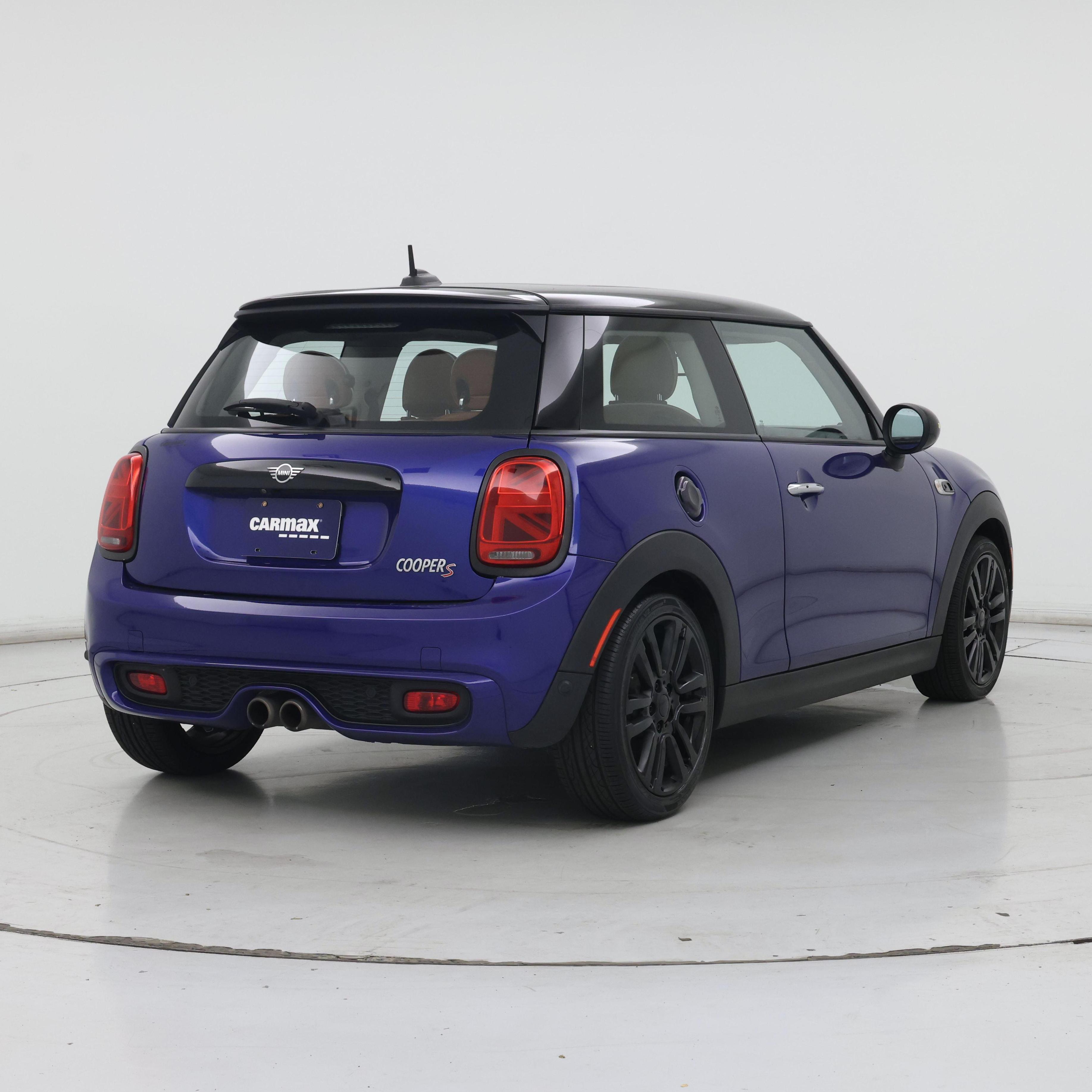 Thumbnail: 2019 MINI Cooper Hardtop - 8