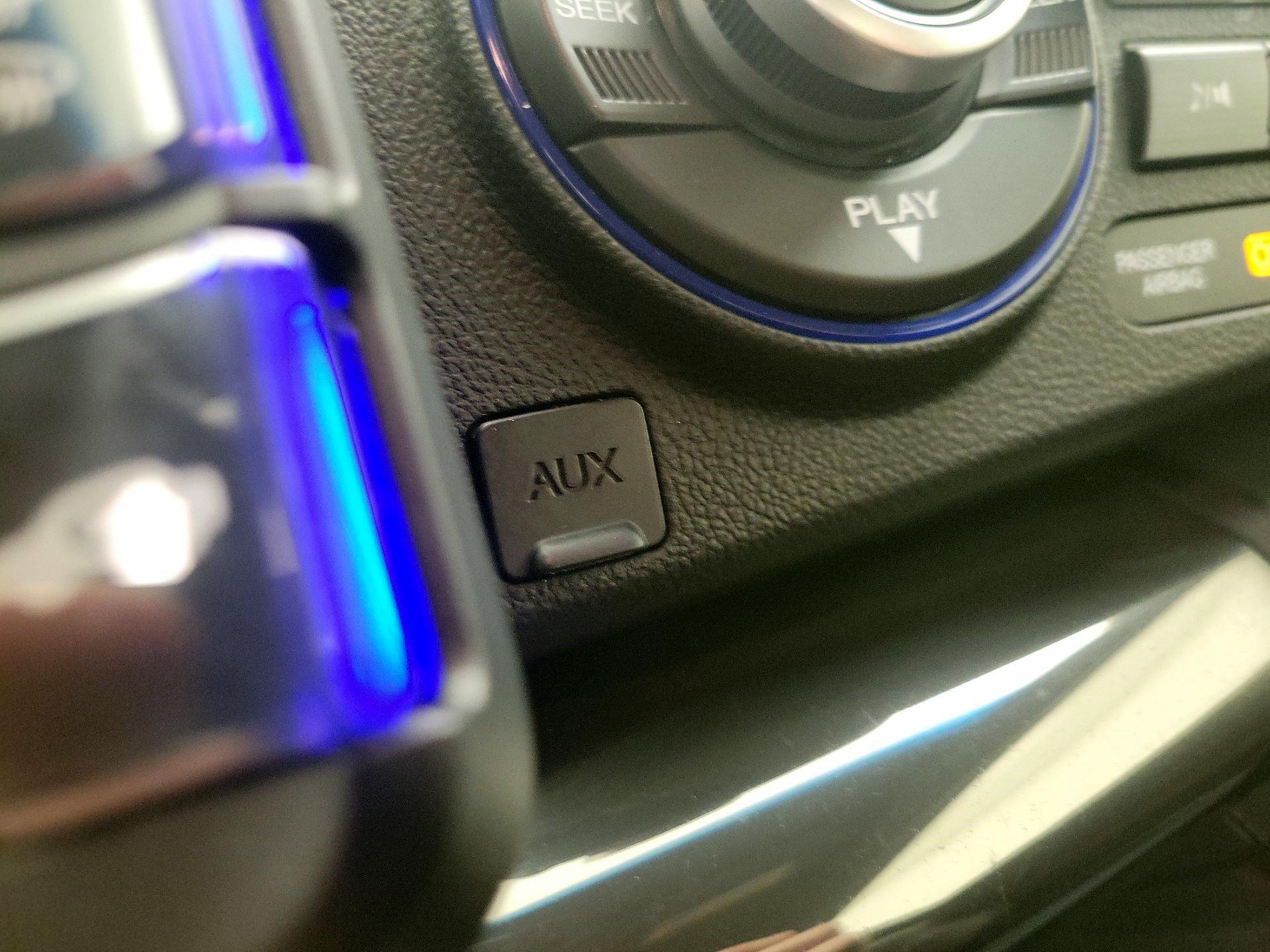 Thumbnail: 2014 Honda CR-Z - 18