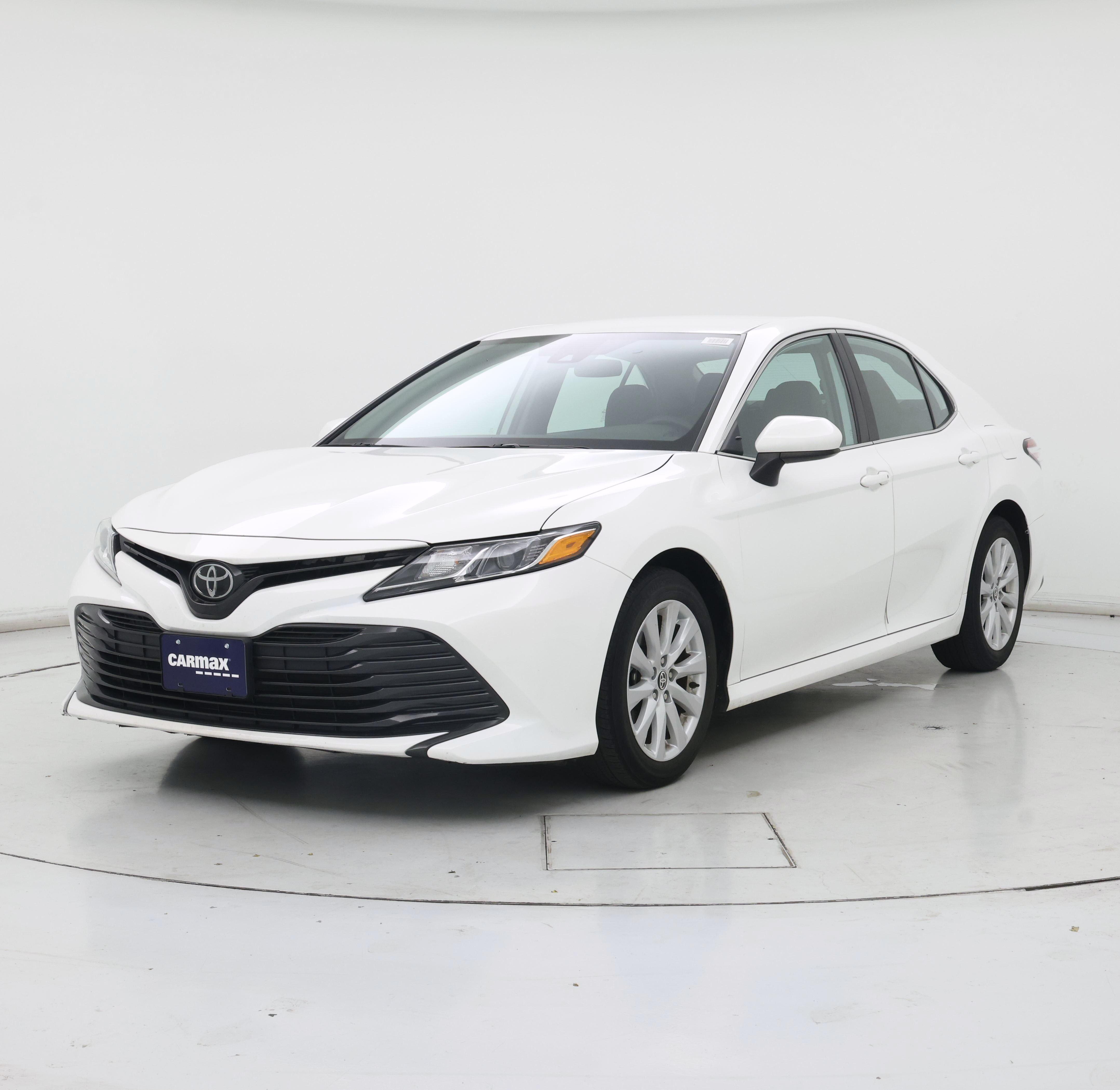 Thumbnail: 2020 Toyota Camry - 4