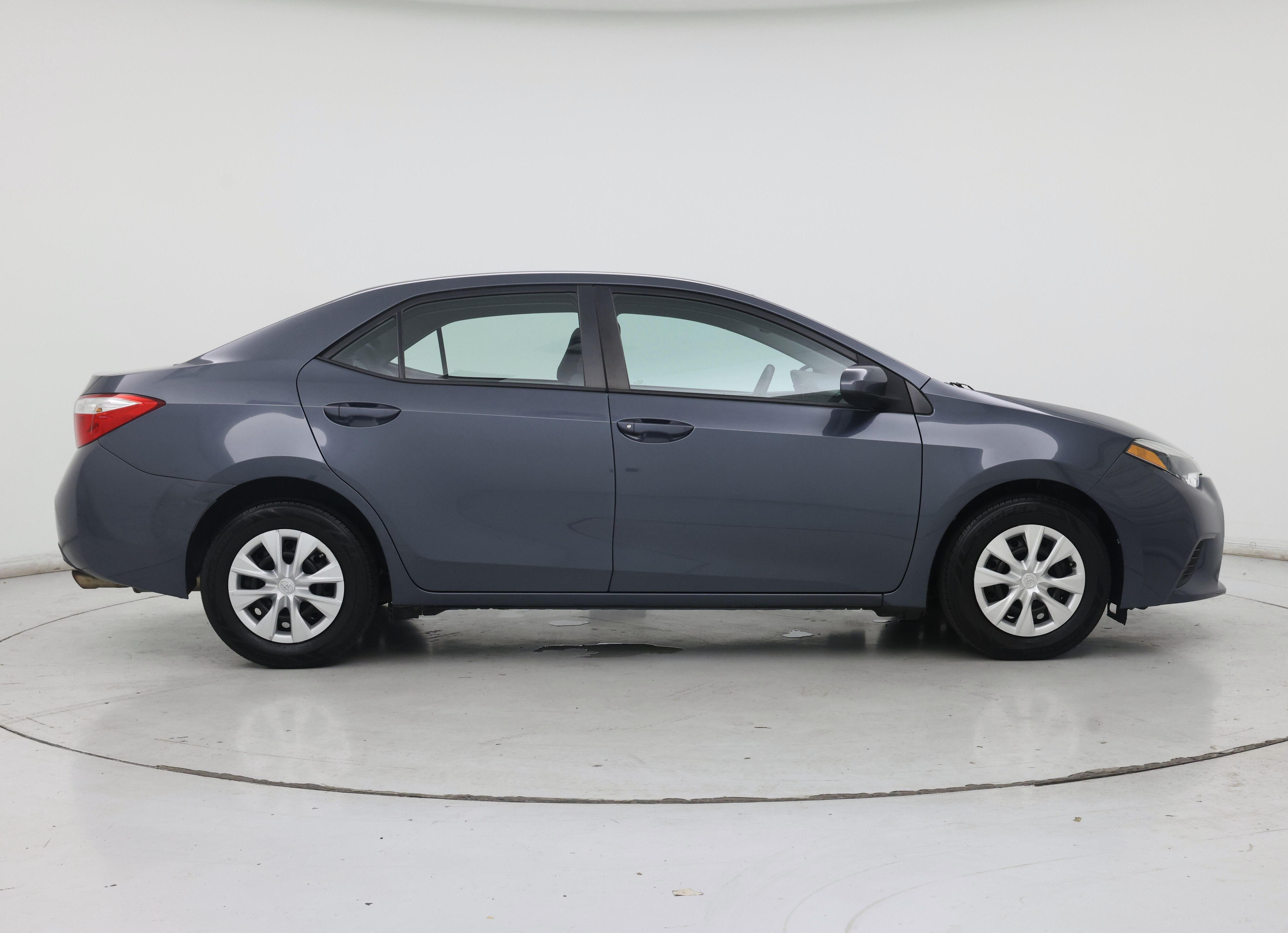 Thumbnail: 2015 Toyota Corolla - 7