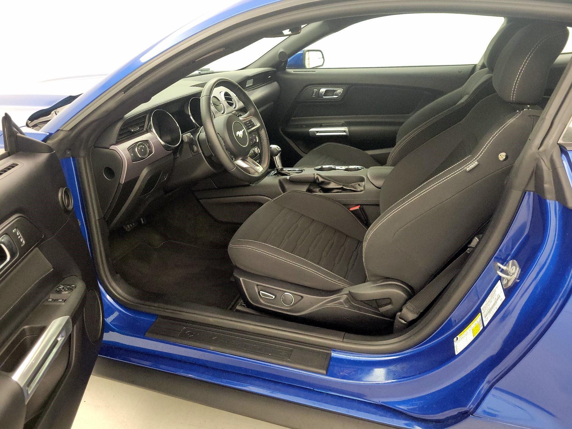 Thumbnail: 2017 Ford Mustang - 11