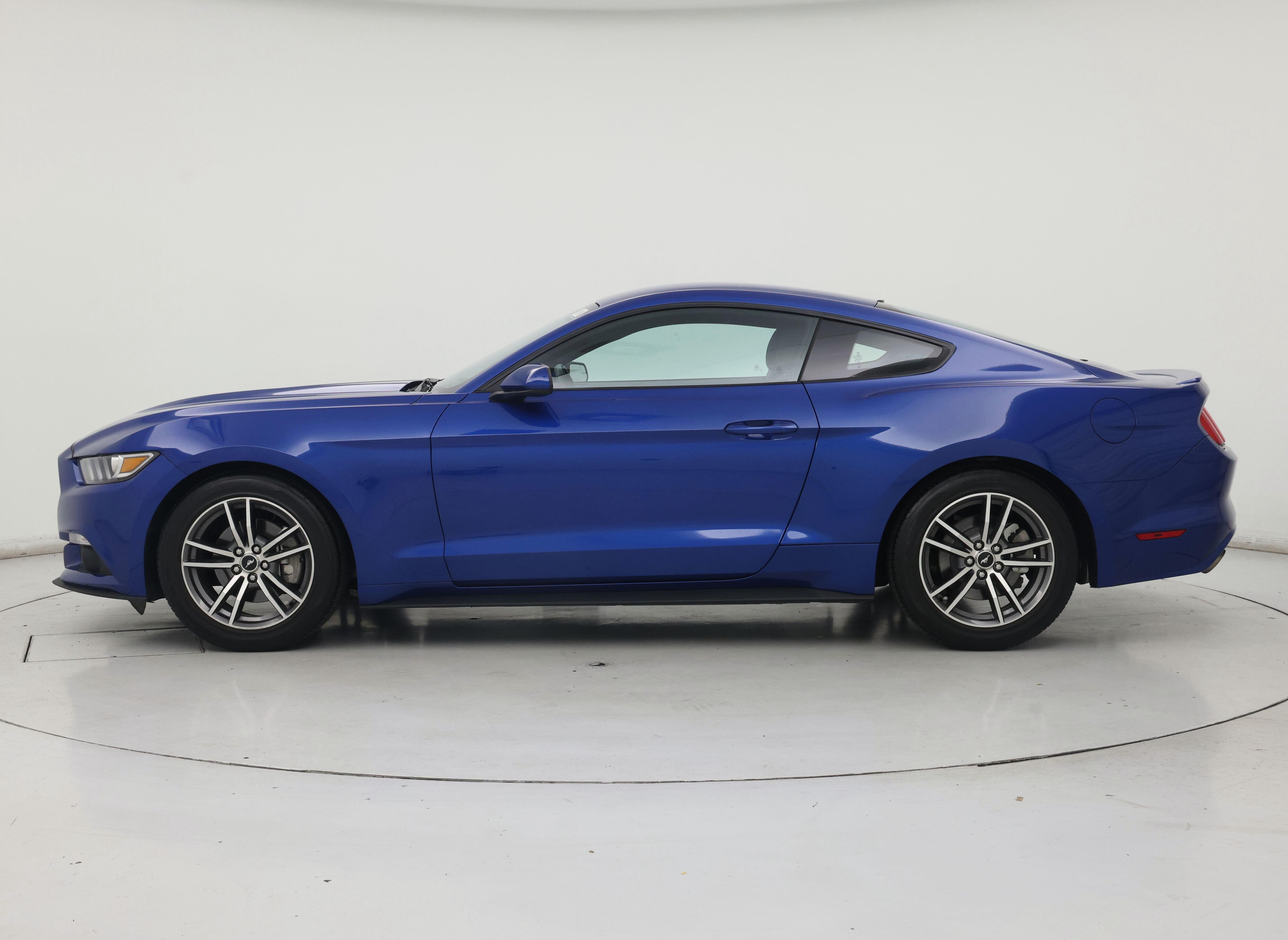 Thumbnail: 2017 Ford Mustang - 3