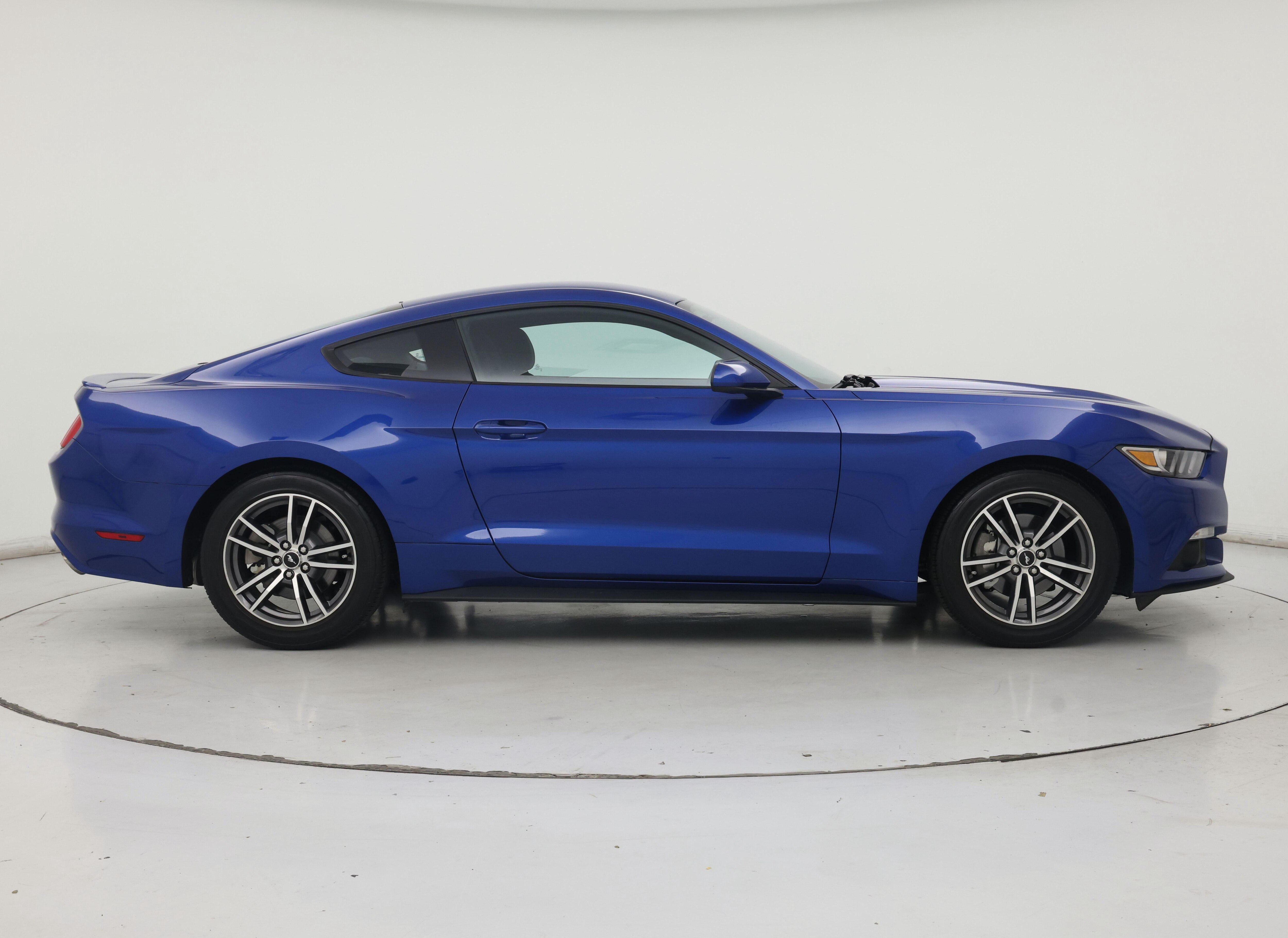 Thumbnail: 2017 Ford Mustang - 7