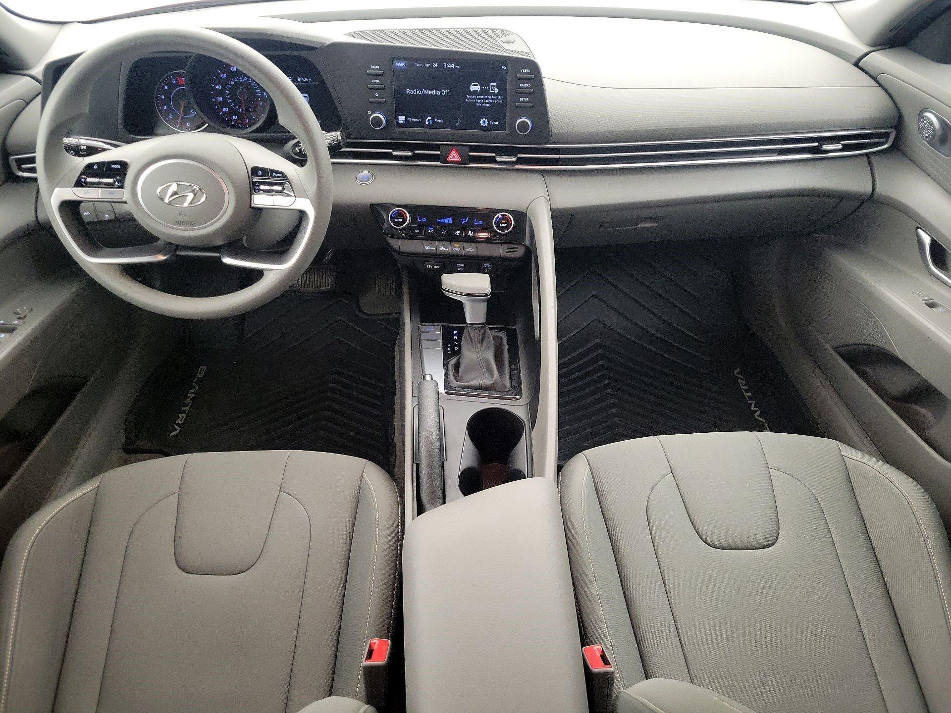 Thumbnail: 2023 Hyundai Elantra - 9