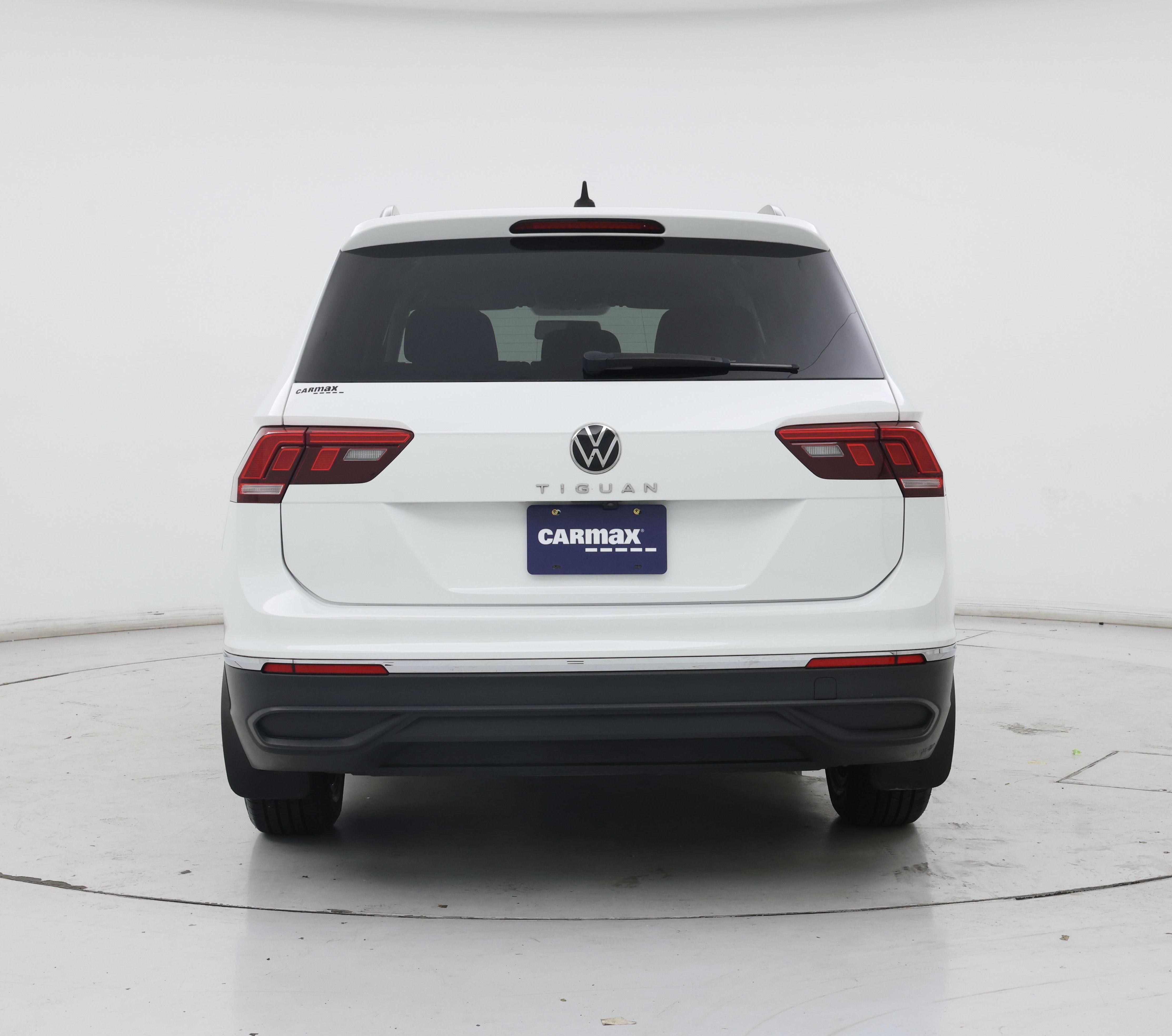 Thumbnail: 2022 Volkswagen Tiguan - 6