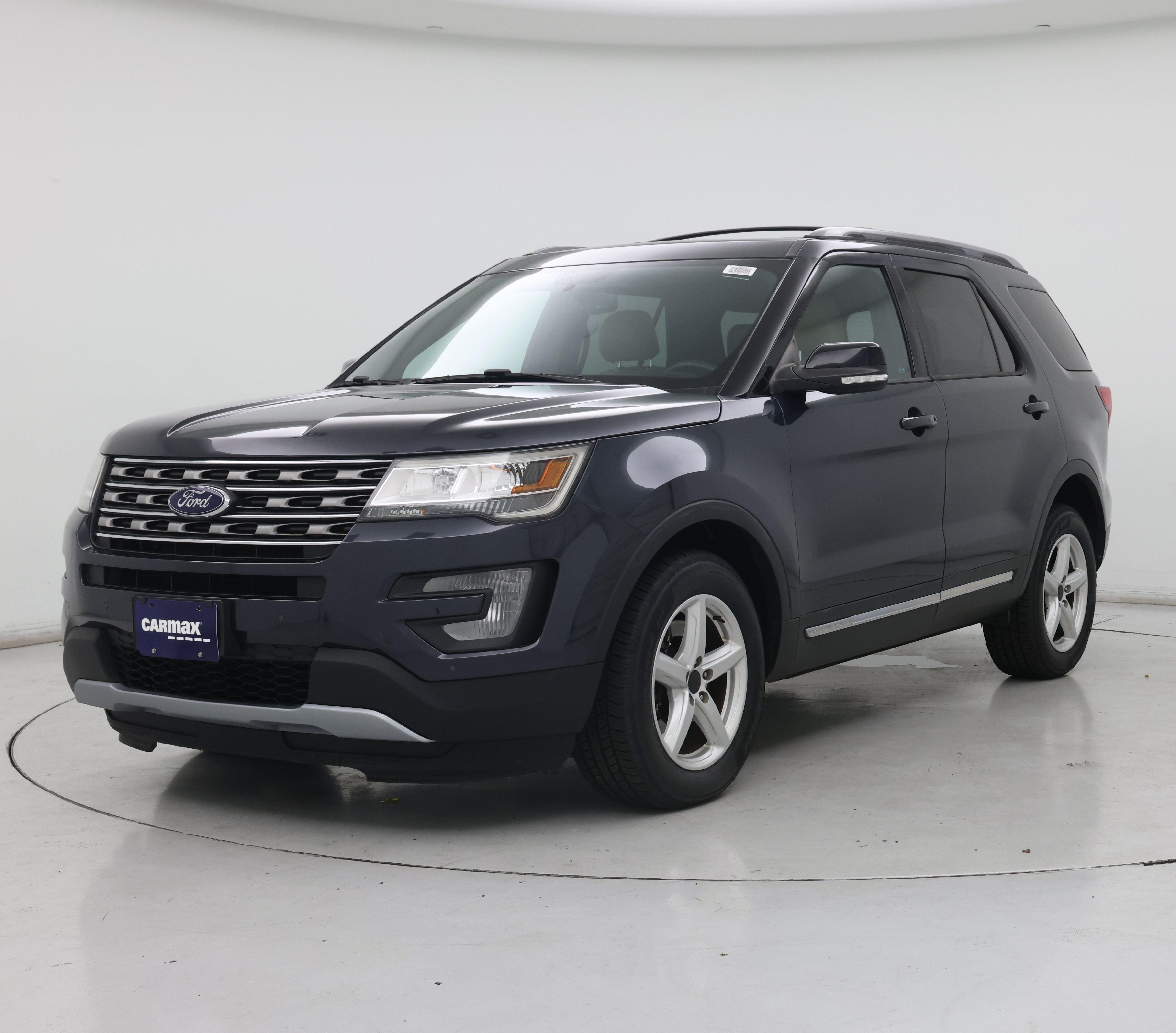 Thumbnail: 2017 Ford Explorer - 4