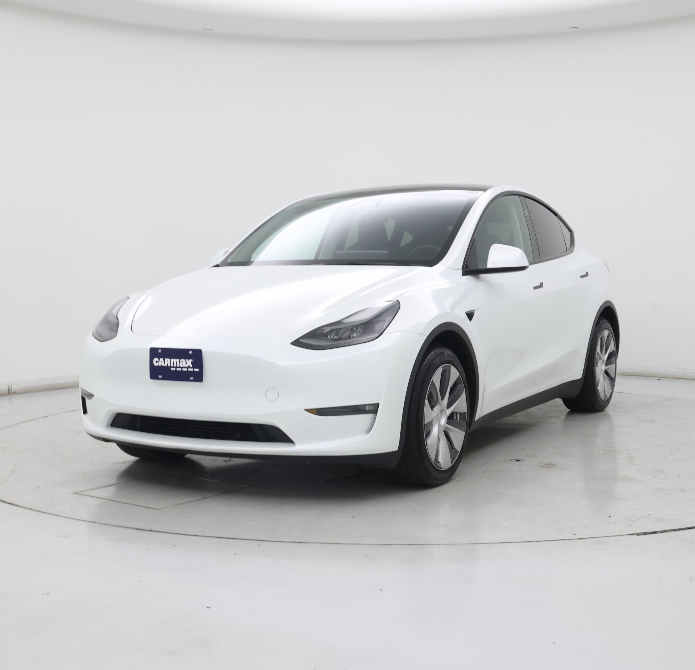 Thumbnail: 2024 Tesla Model Y - 4