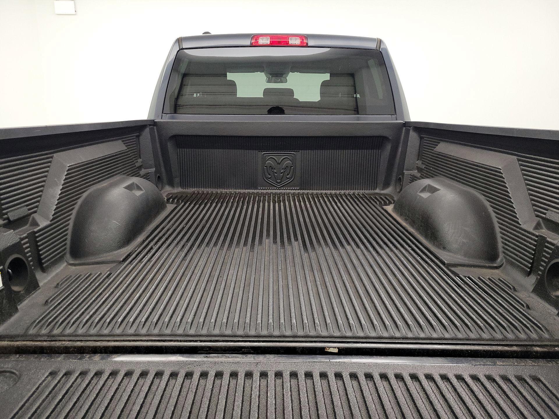 Thumbnail: 2020 RAM 1500 Classic - 20
