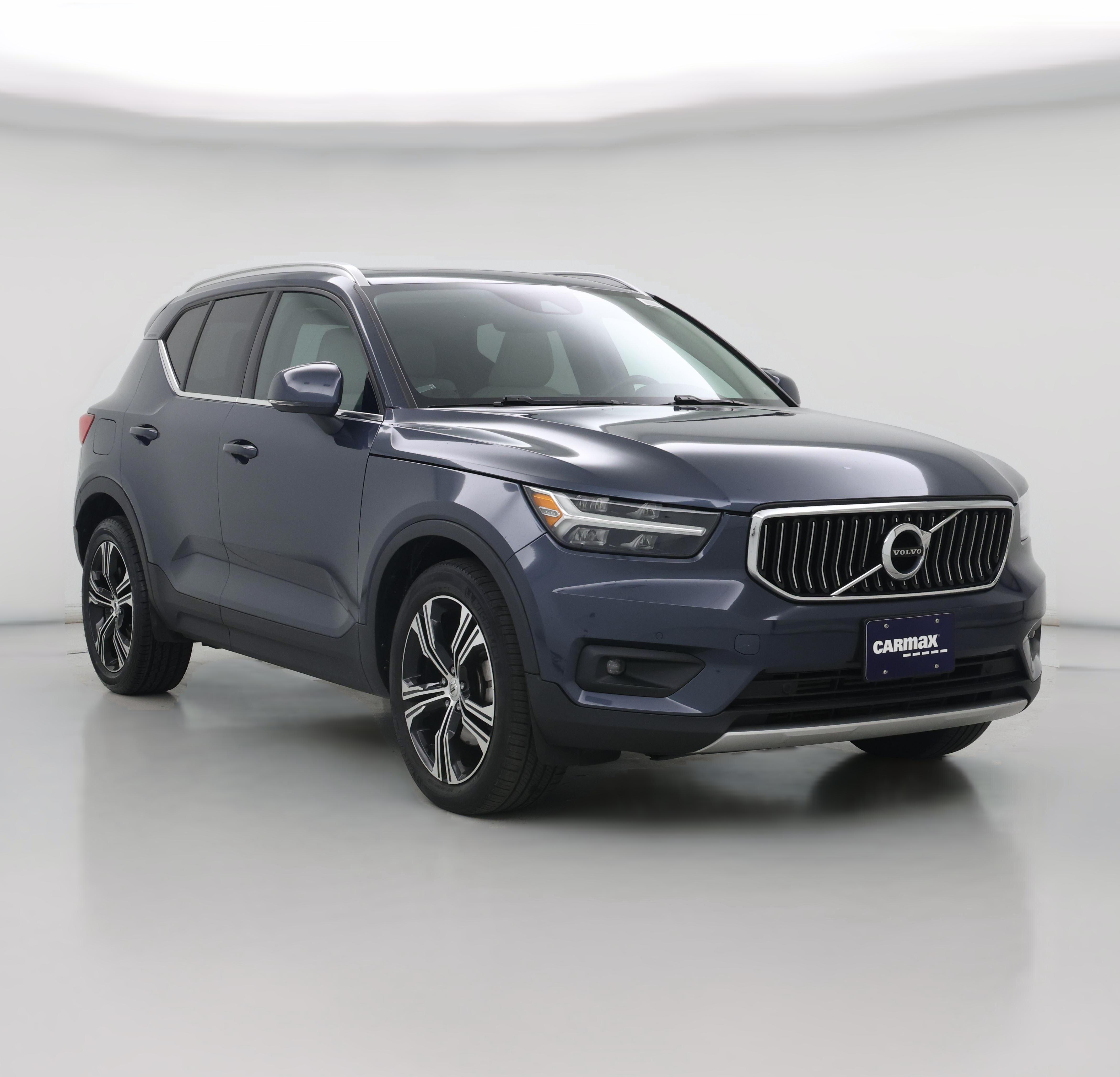 Thumbnail: 2020 Volvo XC40 - 1