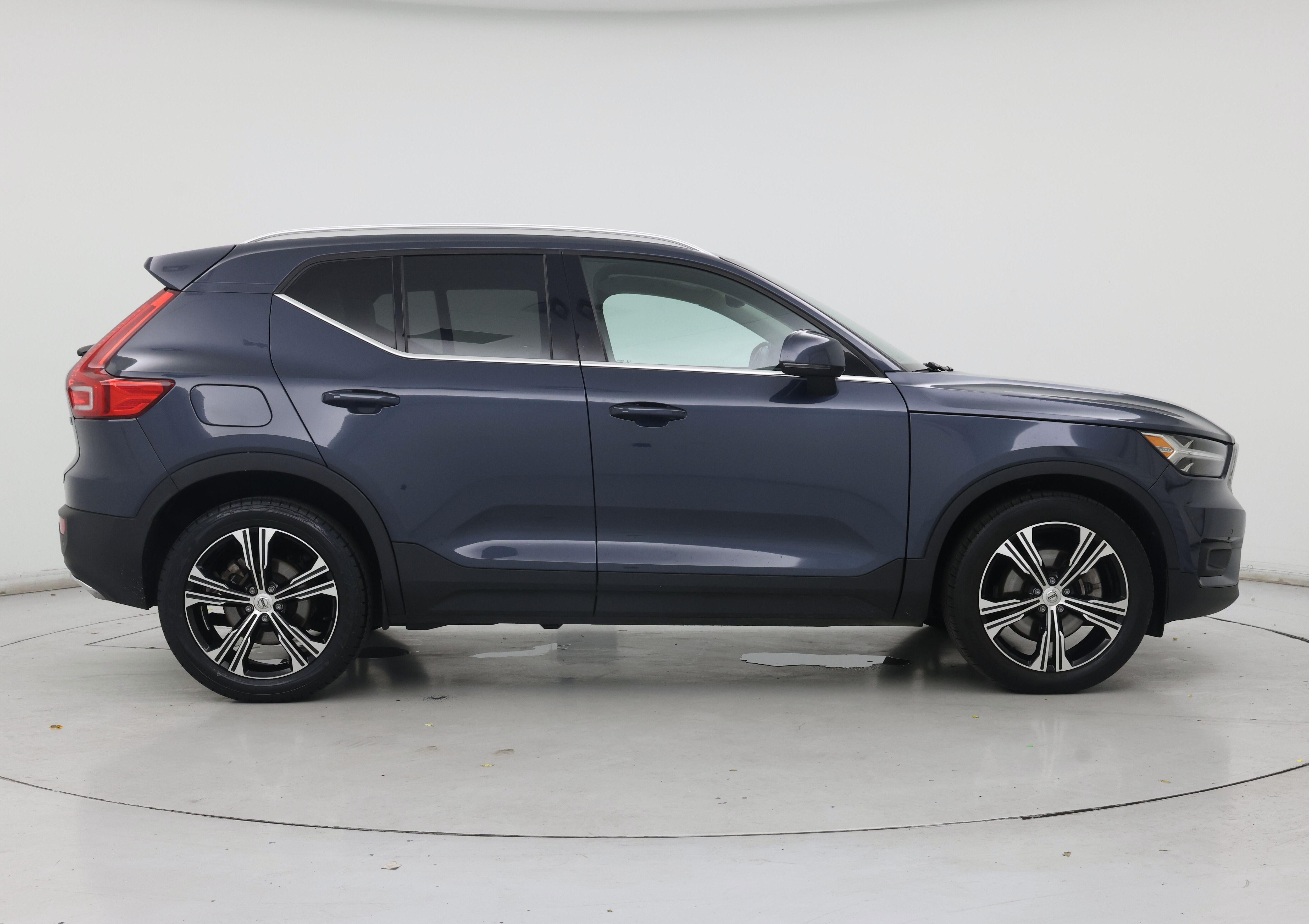 Thumbnail: 2020 Volvo XC40 - 7
