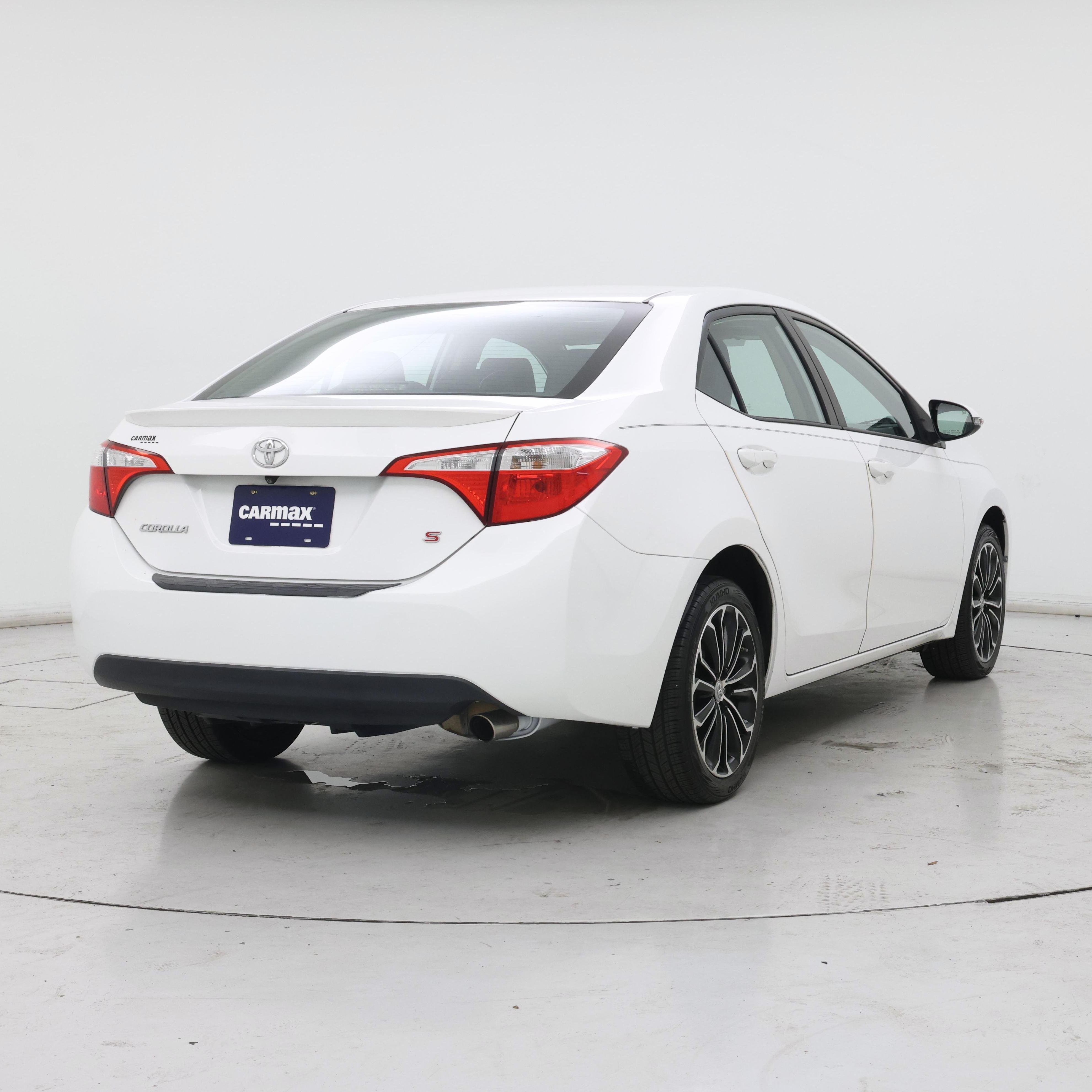 Thumbnail: 2015 Toyota Corolla - 8