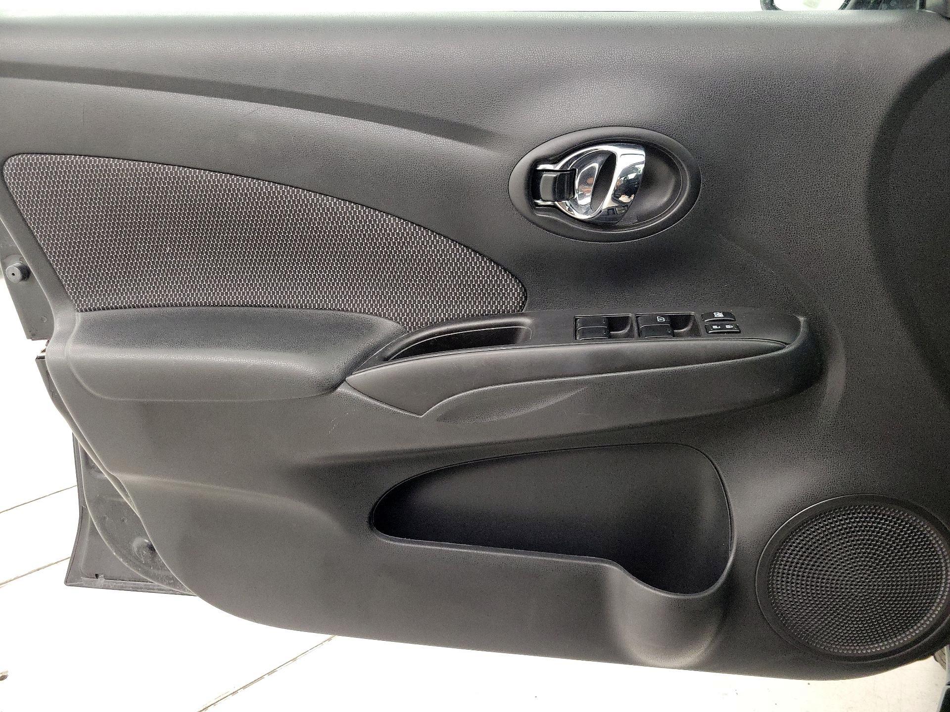 Thumbnail: 2016 Nissan Versa - 12