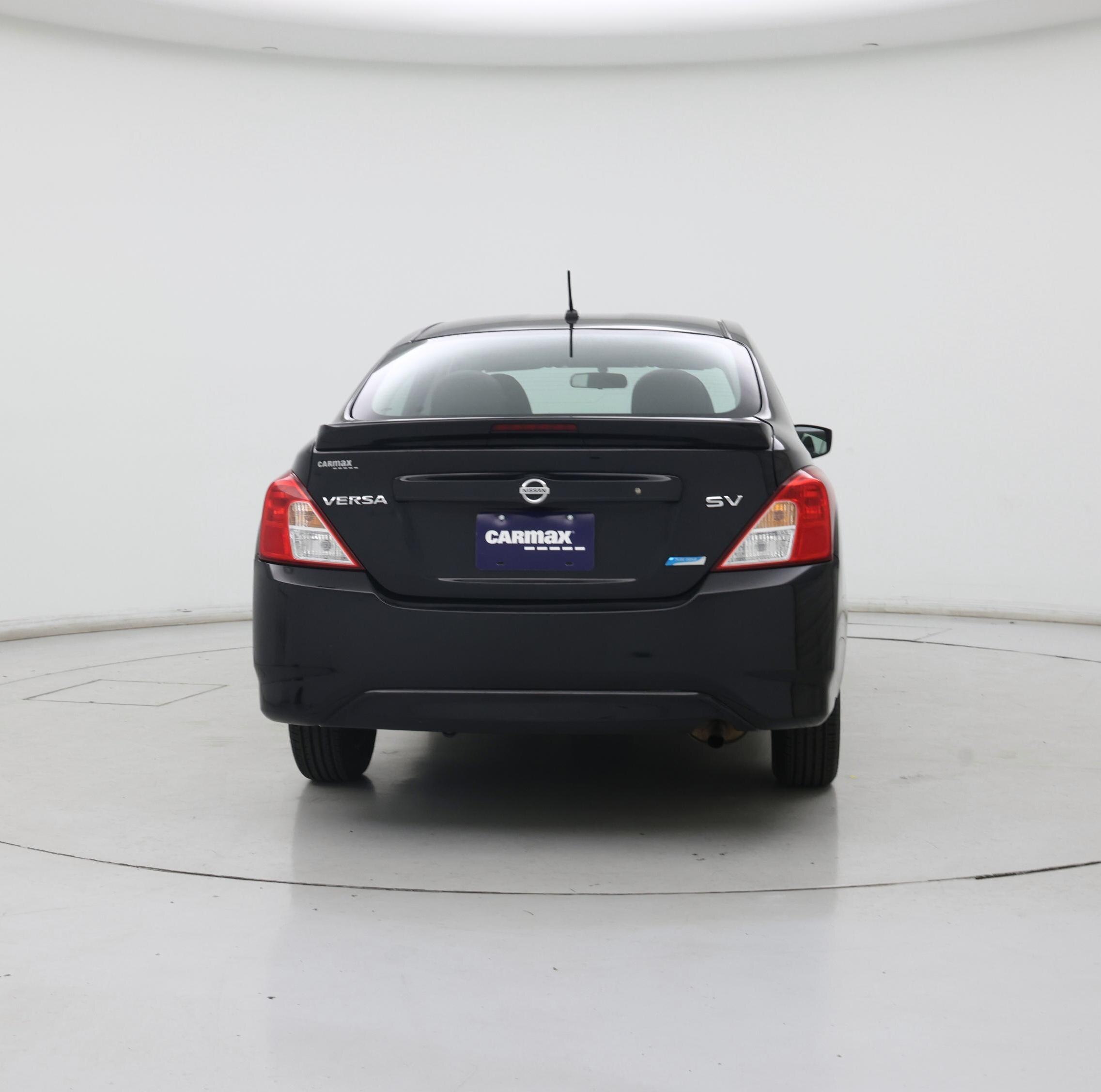 Thumbnail: 2016 Nissan Versa - 6