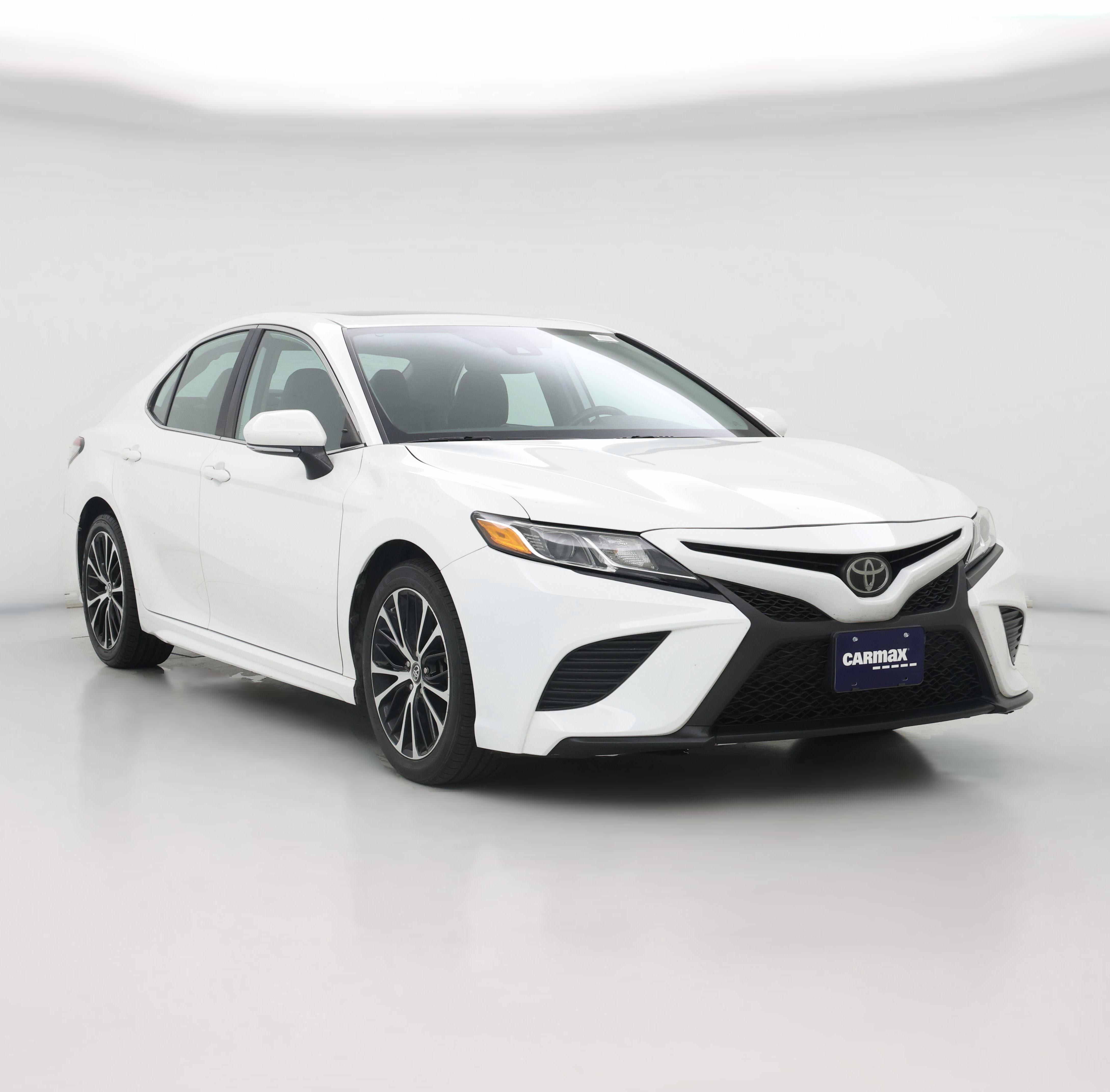 Thumbnail: 2019 Toyota Camry - 1