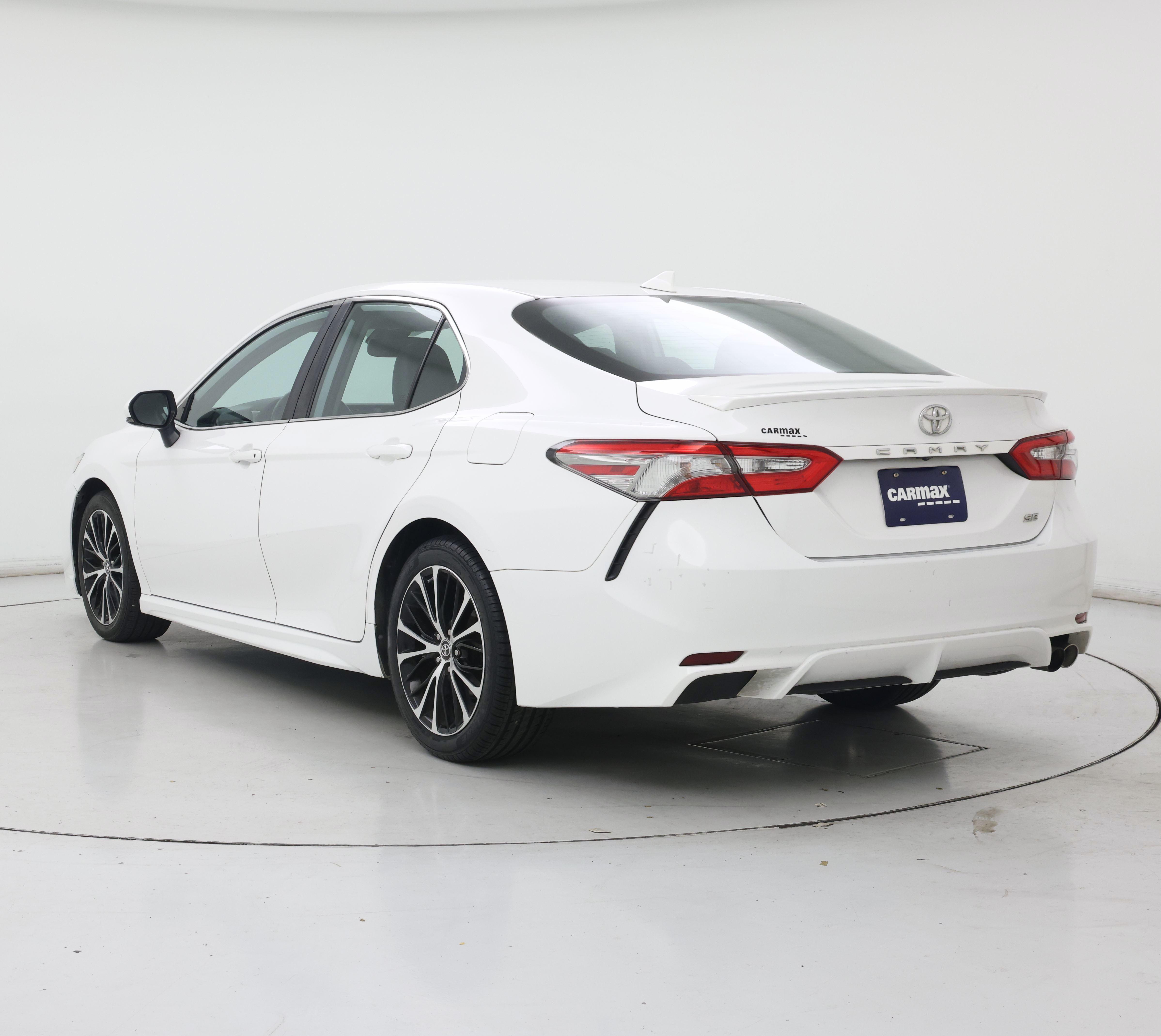 Thumbnail: 2019 Toyota Camry - 2