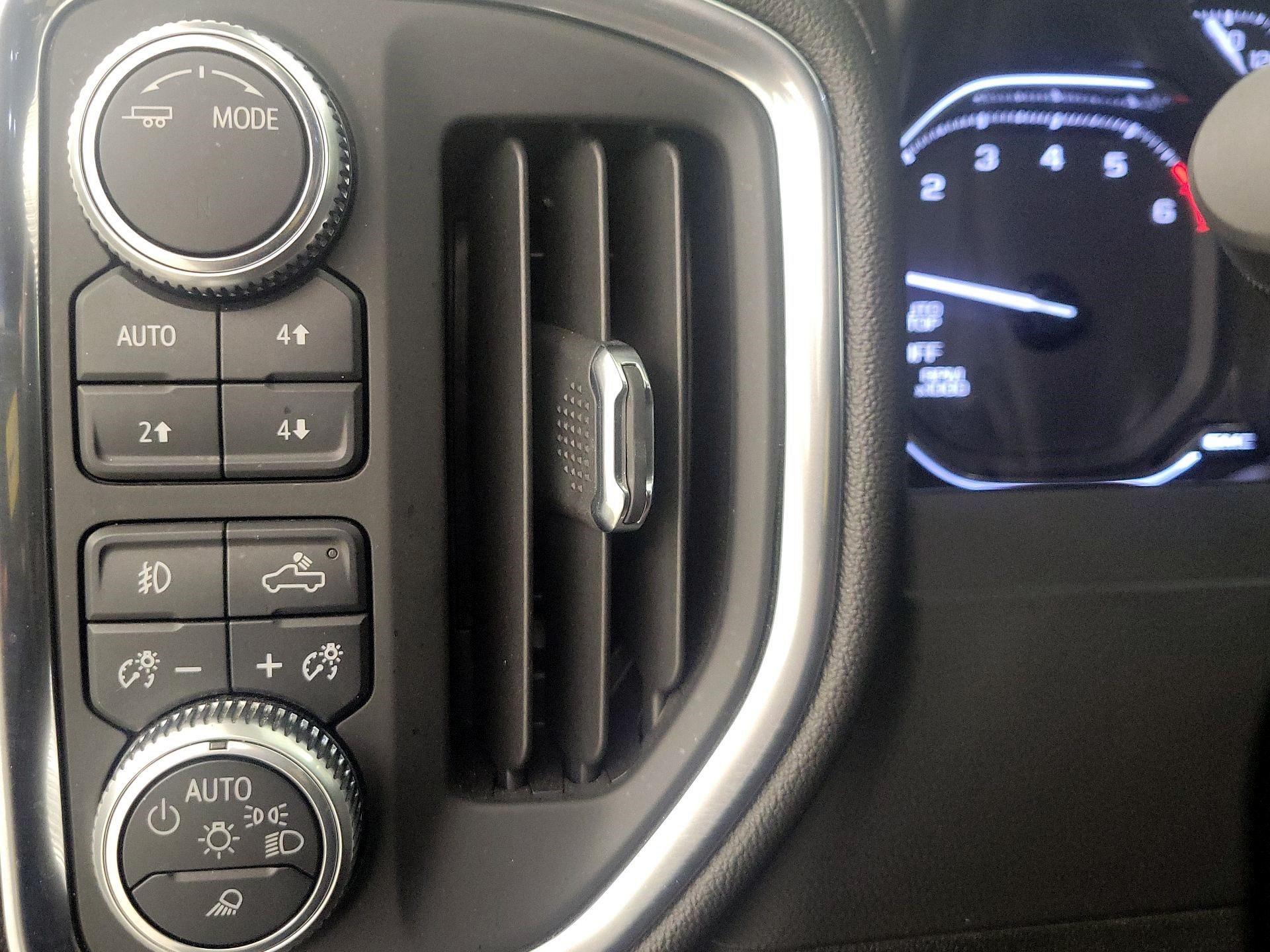 Thumbnail: 2020 GMC Sierra 1500 - 13