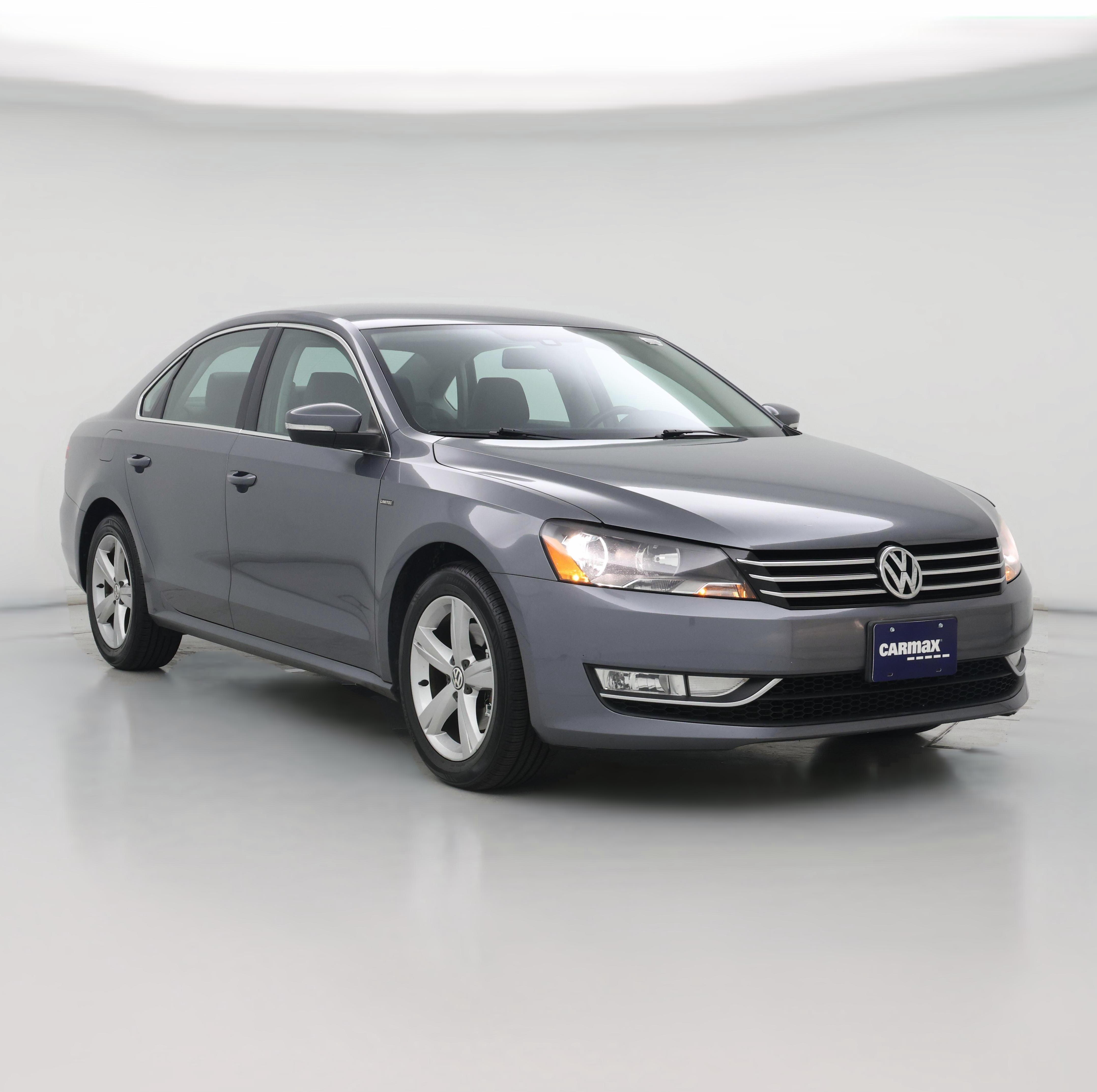 Thumbnail: 2015 Volkswagen Passat - 1