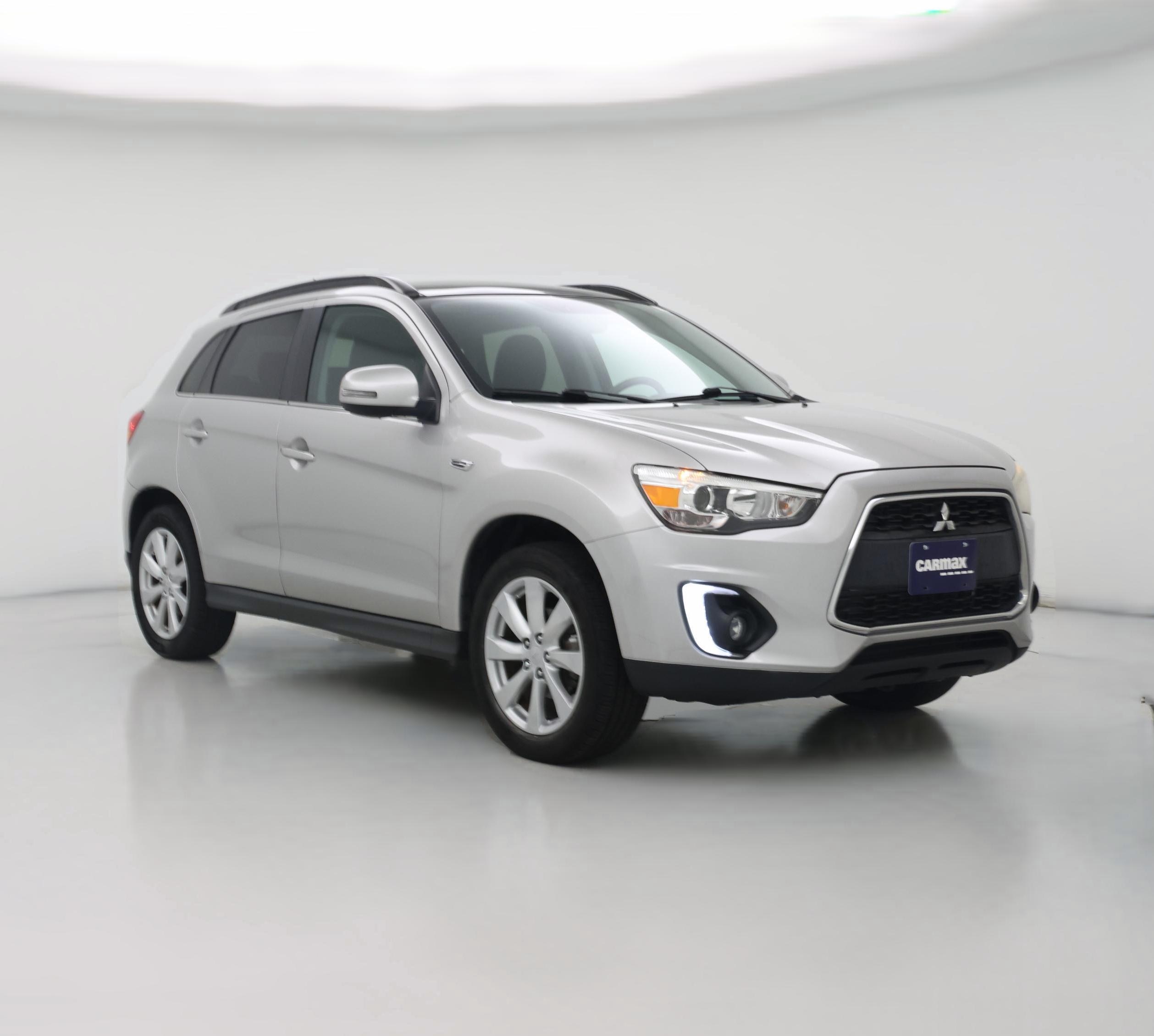 Thumbnail: 2015 Mitsubishi Outlander Sport - 1