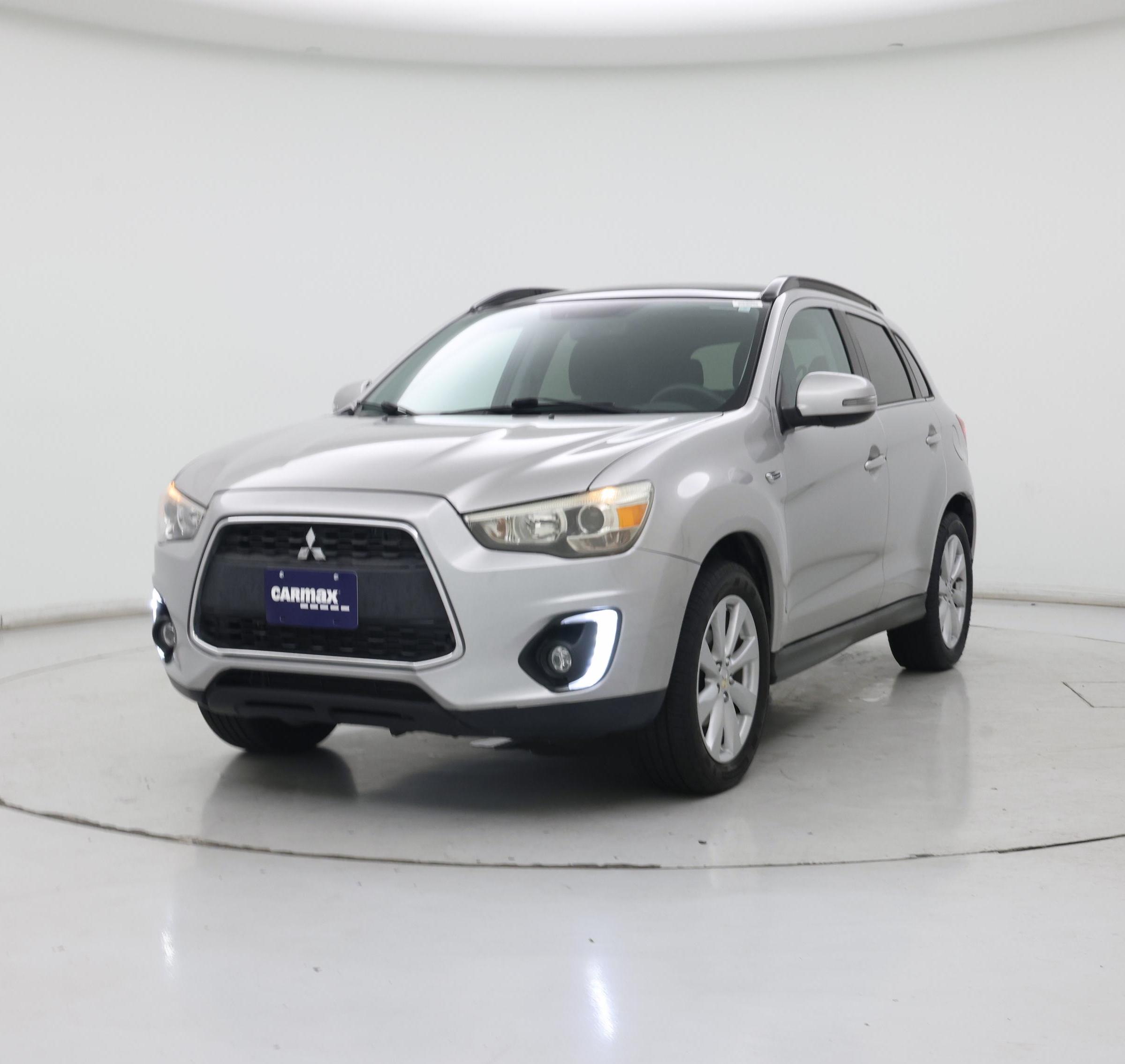 Thumbnail: 2015 Mitsubishi Outlander Sport - 4
