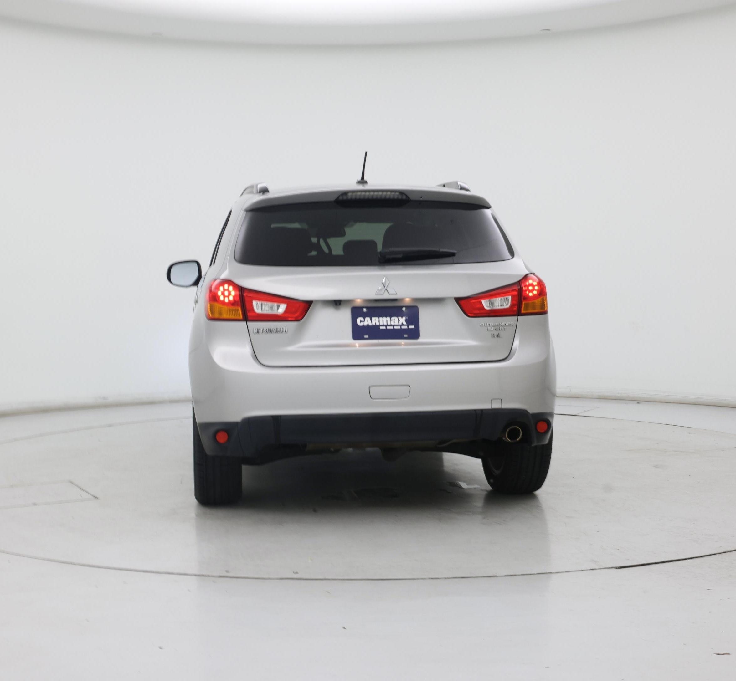 Thumbnail: 2015 Mitsubishi Outlander Sport - 6