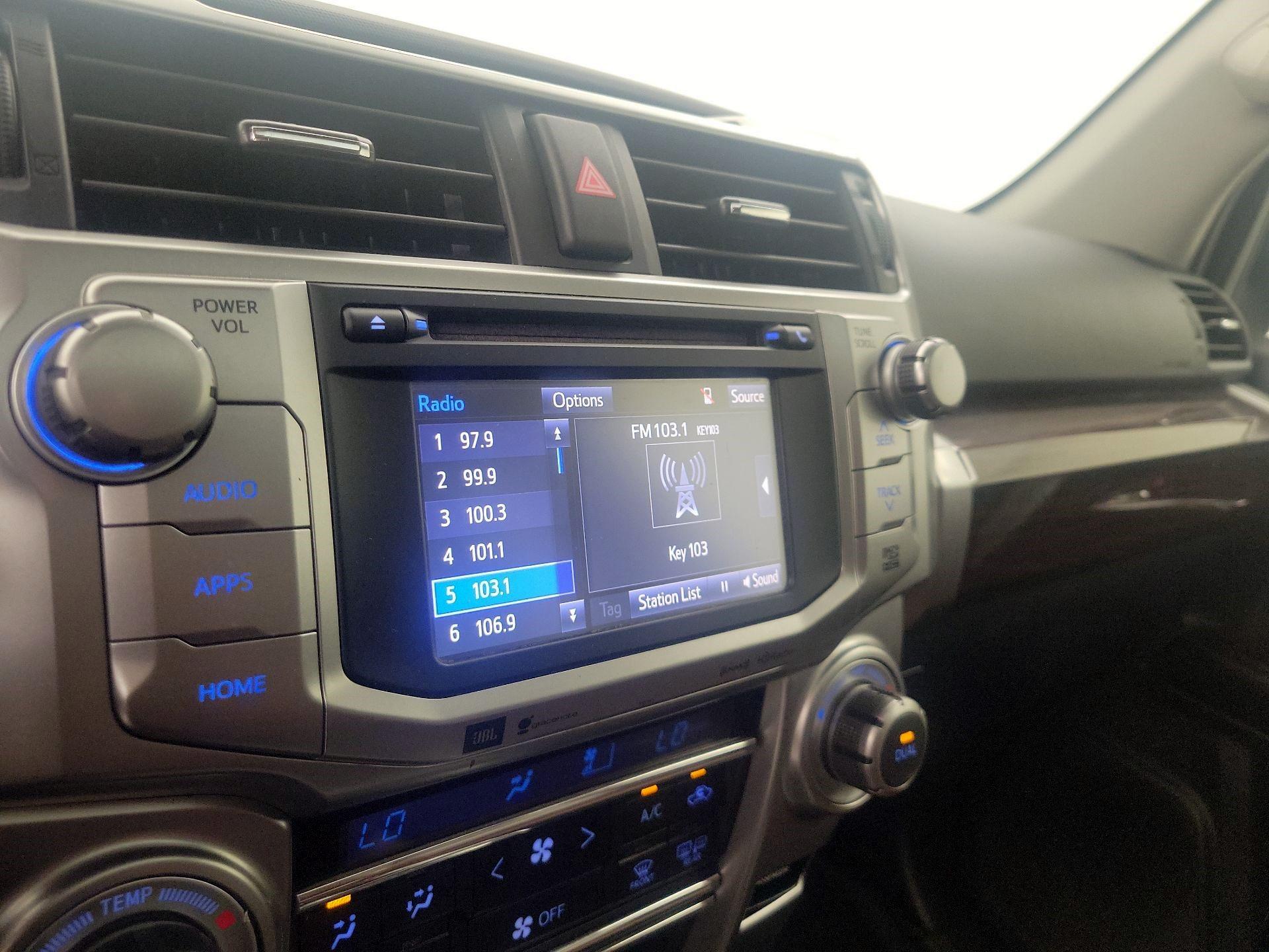 Thumbnail: 2016 Toyota 4Runner - 16