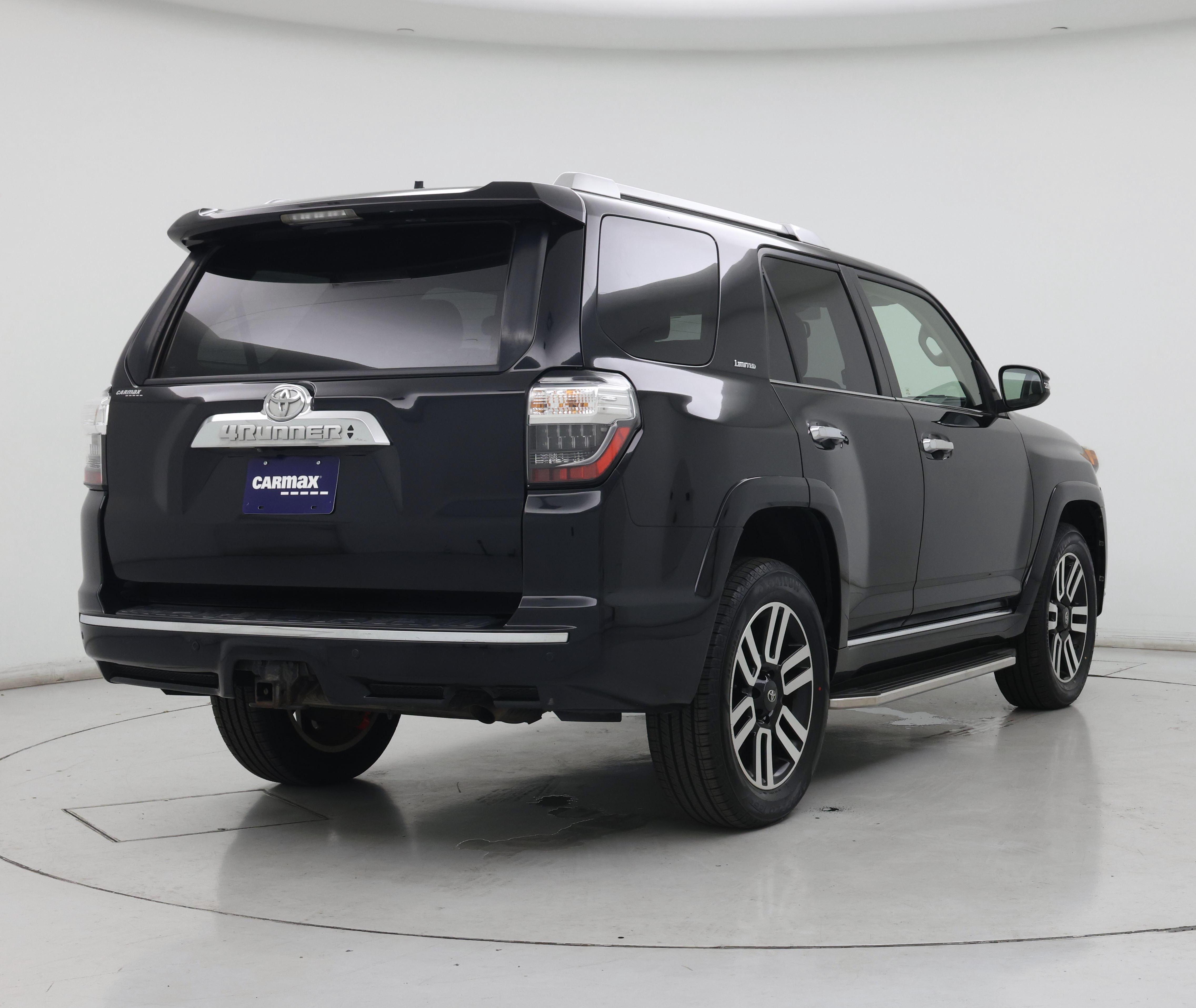 Thumbnail: 2016 Toyota 4Runner - 8