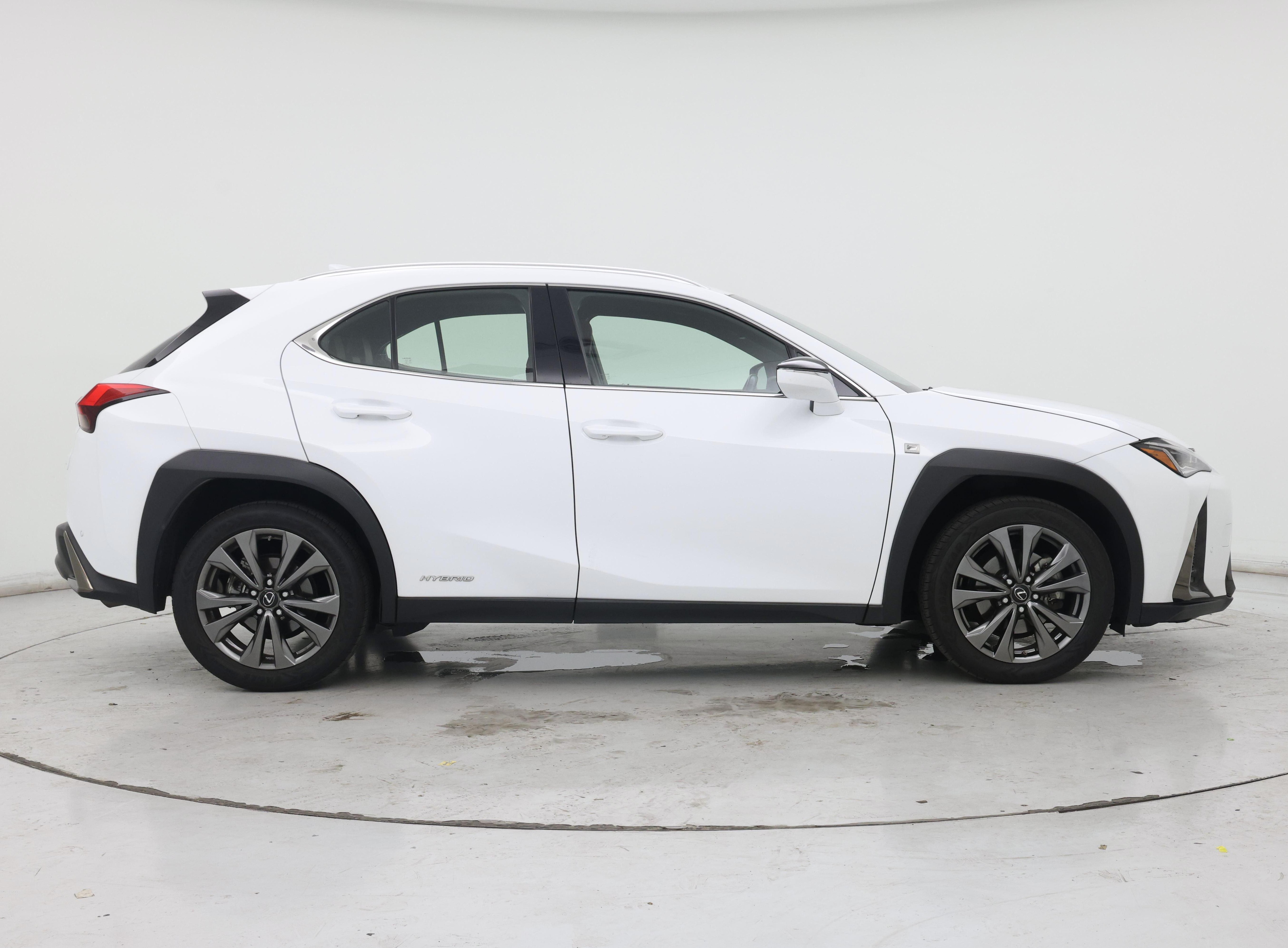 Thumbnail: 2020 Lexus UX - 7