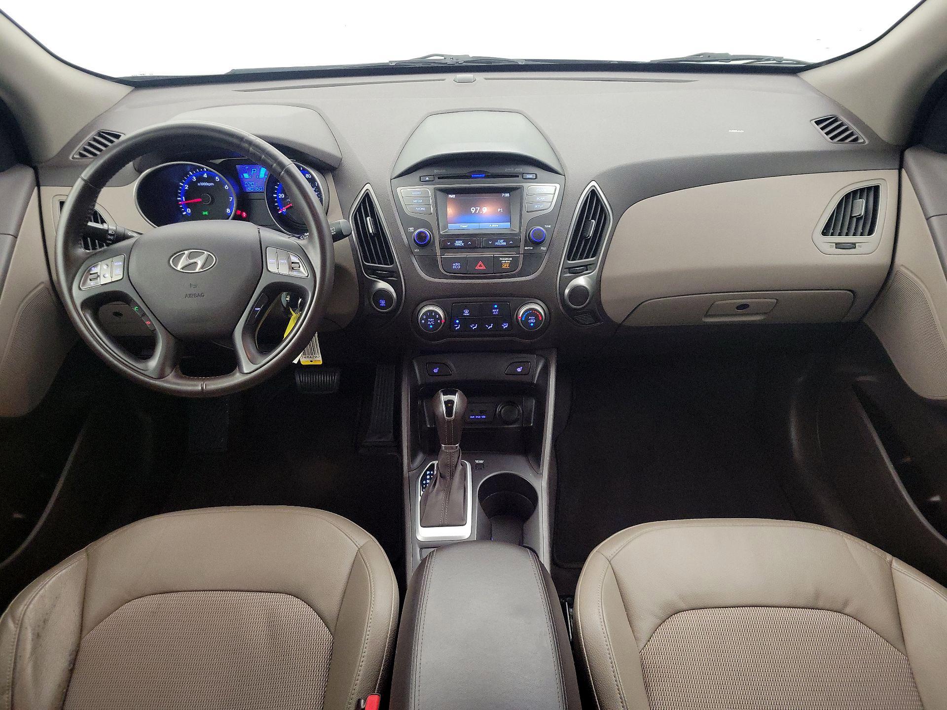 Thumbnail: 2014 Hyundai Tucson - 9