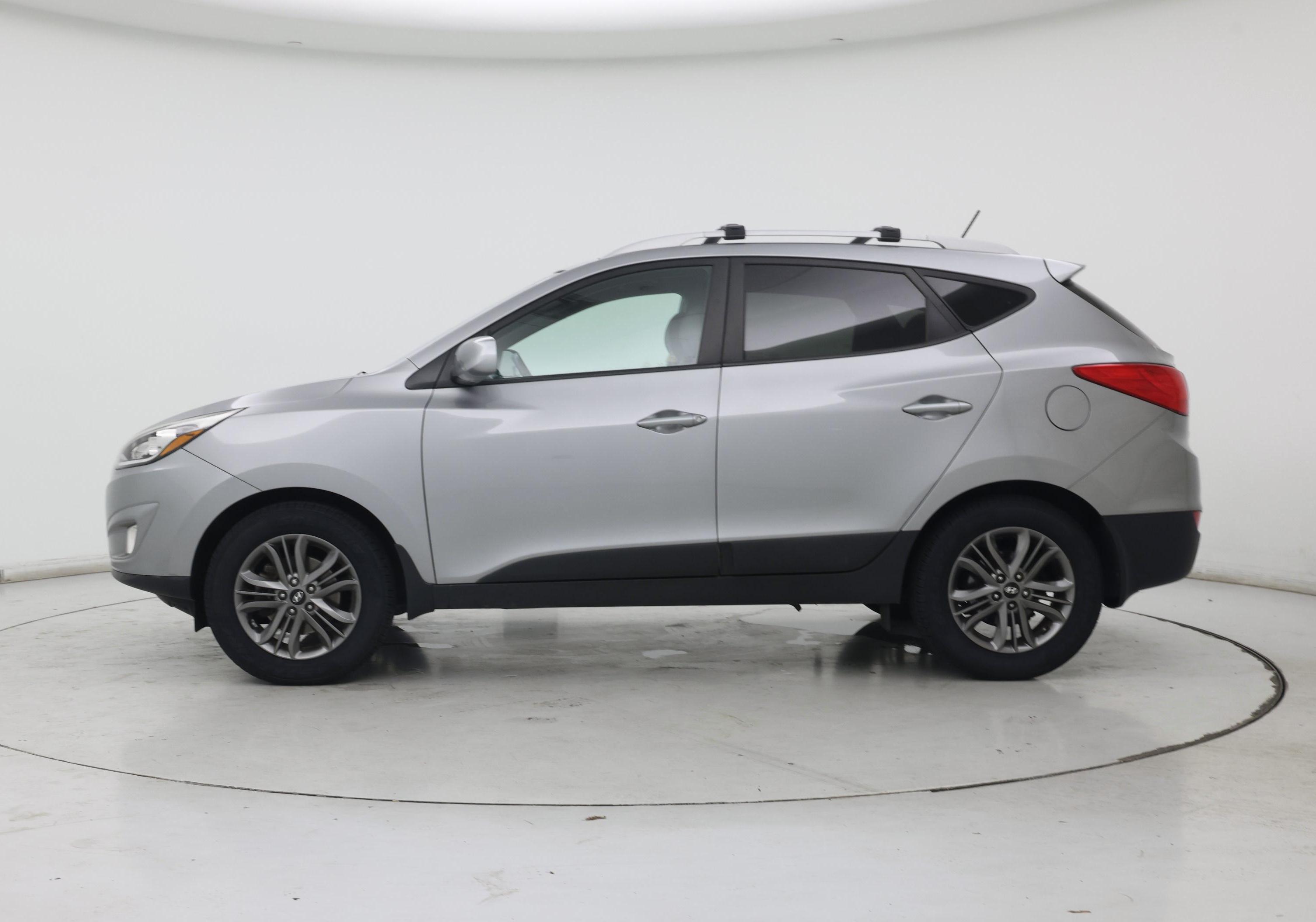 Thumbnail: 2014 Hyundai Tucson - 3