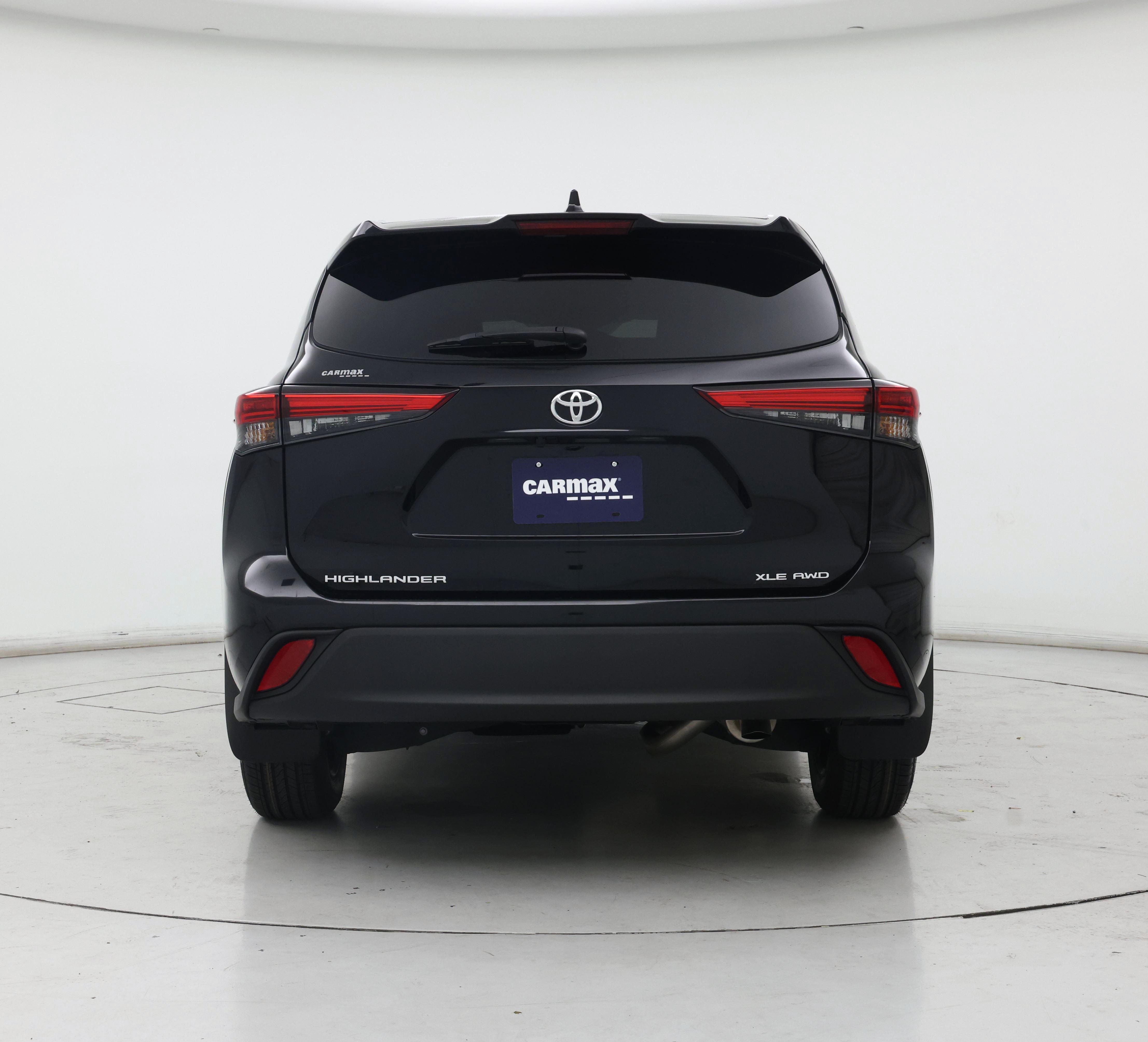 Thumbnail: 2023 Toyota Highlander - 6