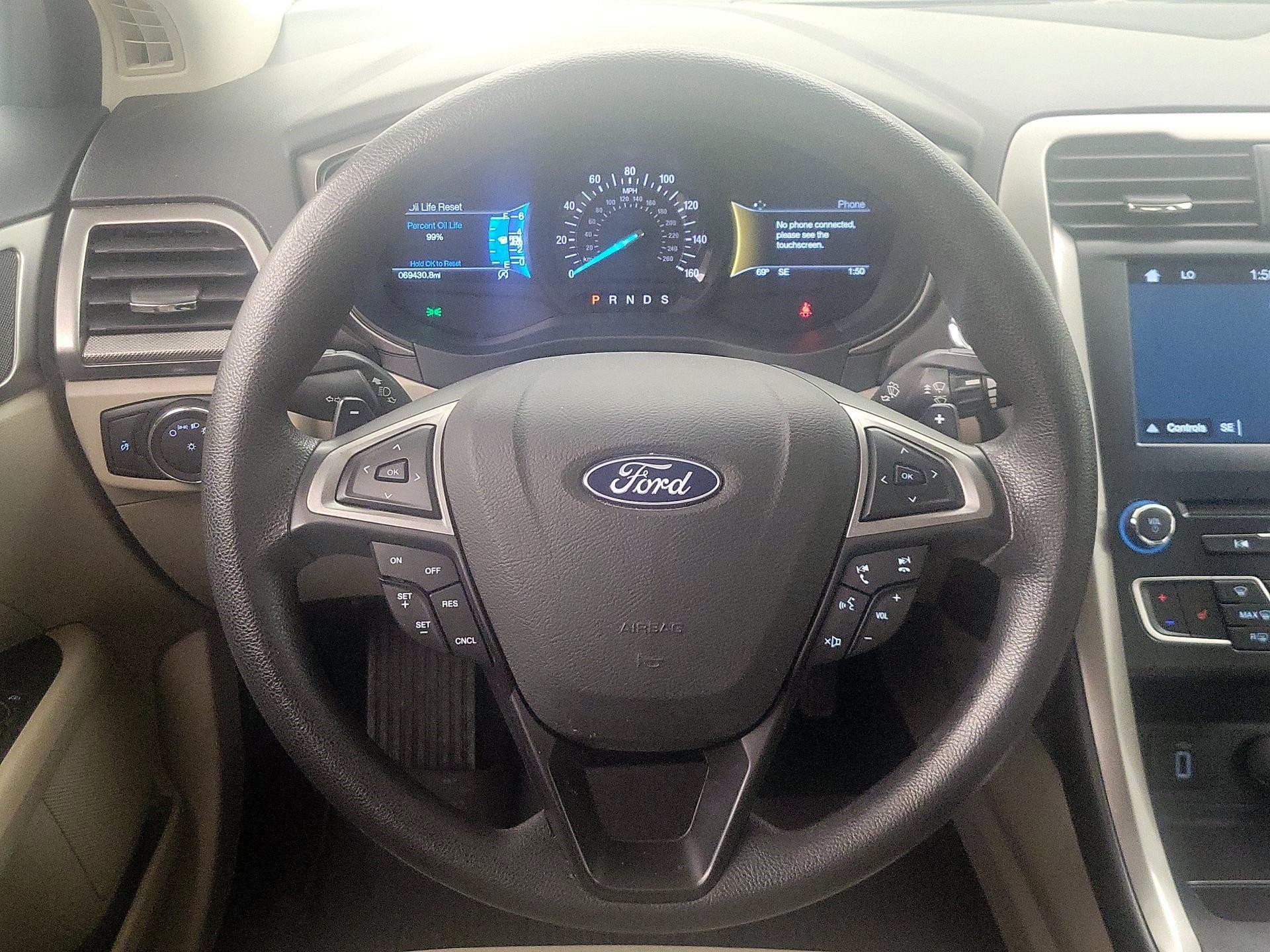 Thumbnail: 2018 Ford Fusion - 10