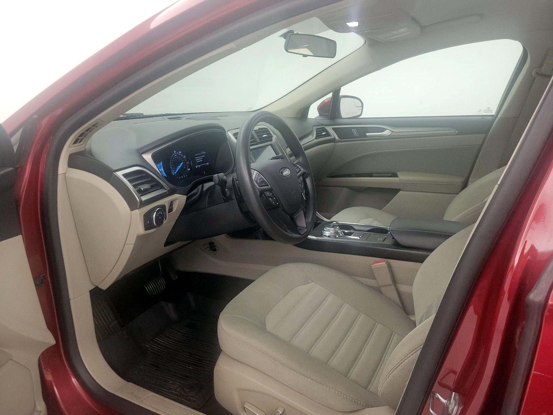 Thumbnail: 2018 Ford Fusion - 11