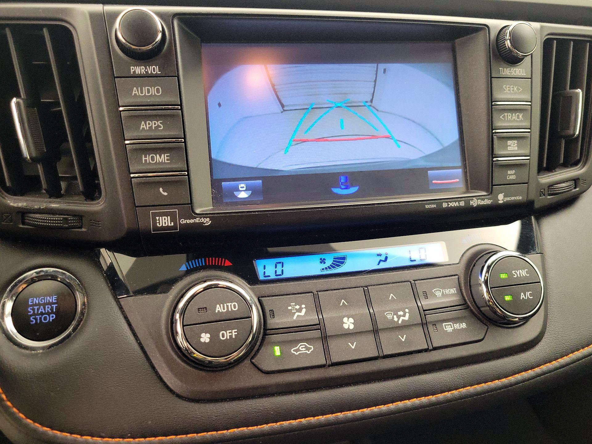 Thumbnail: 2016 Toyota RAV4 - 14